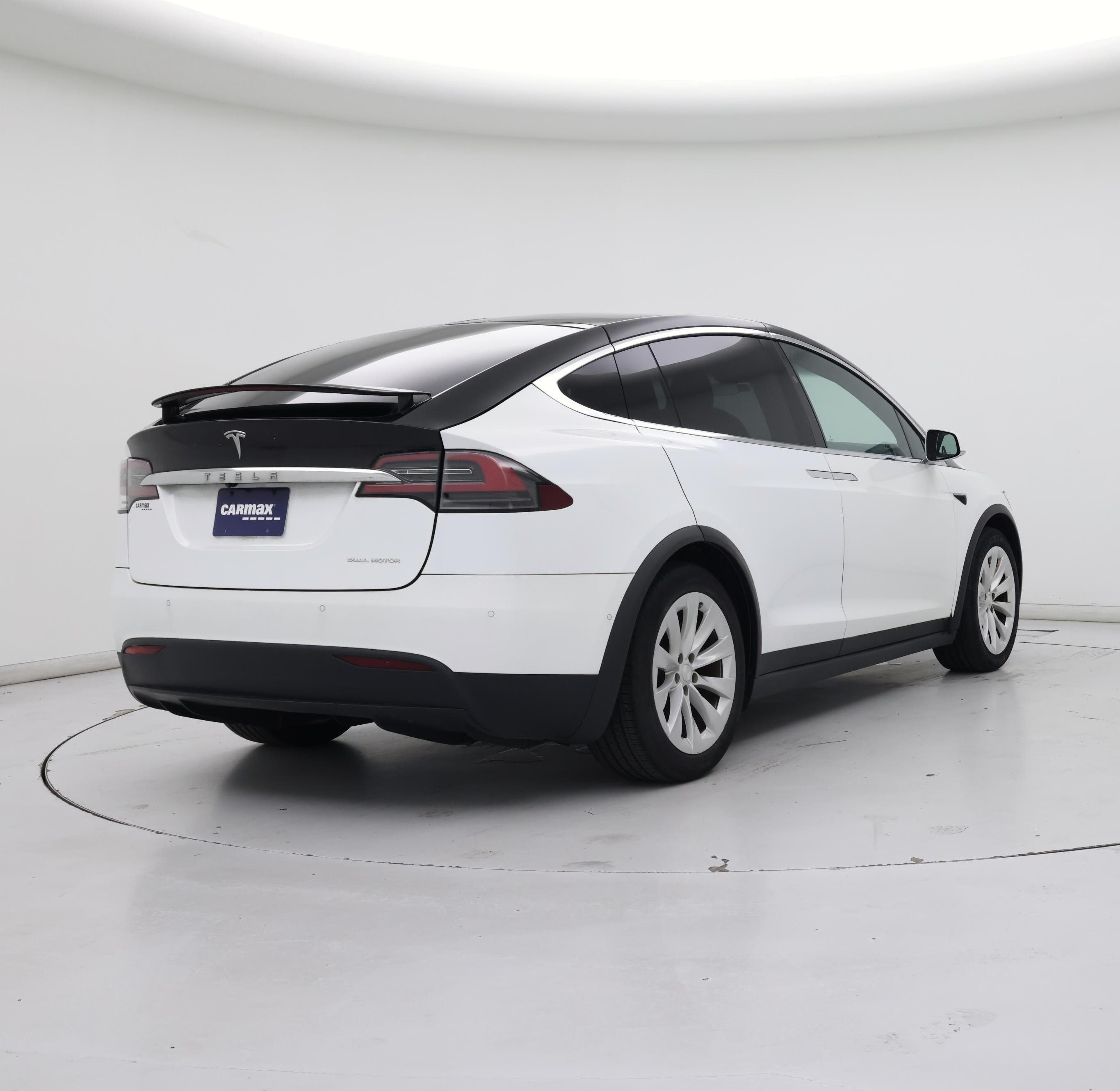 Thumbnail: 2020 Tesla Model X - 8