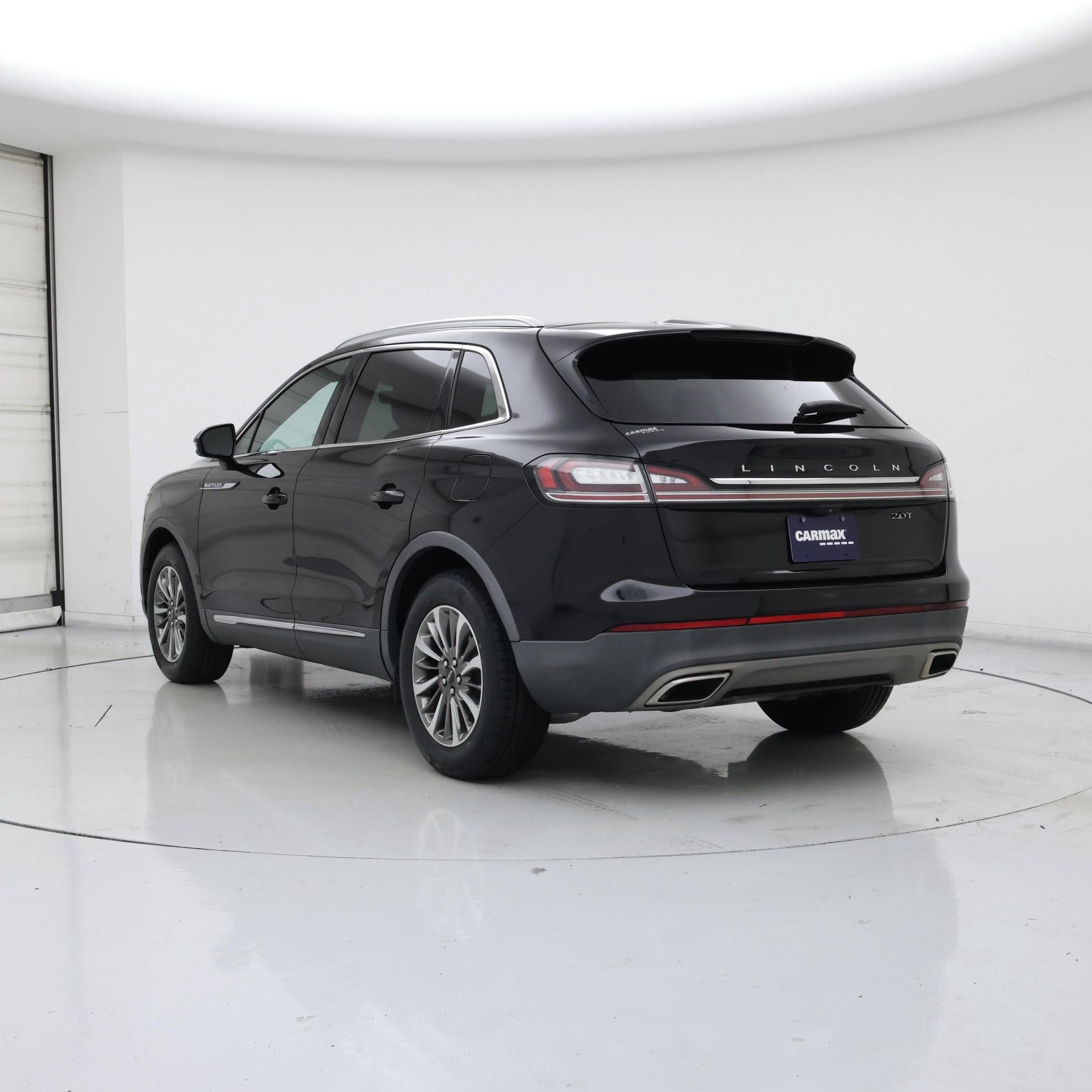 Thumbnail: 2020 Lincoln Nautilus - 2