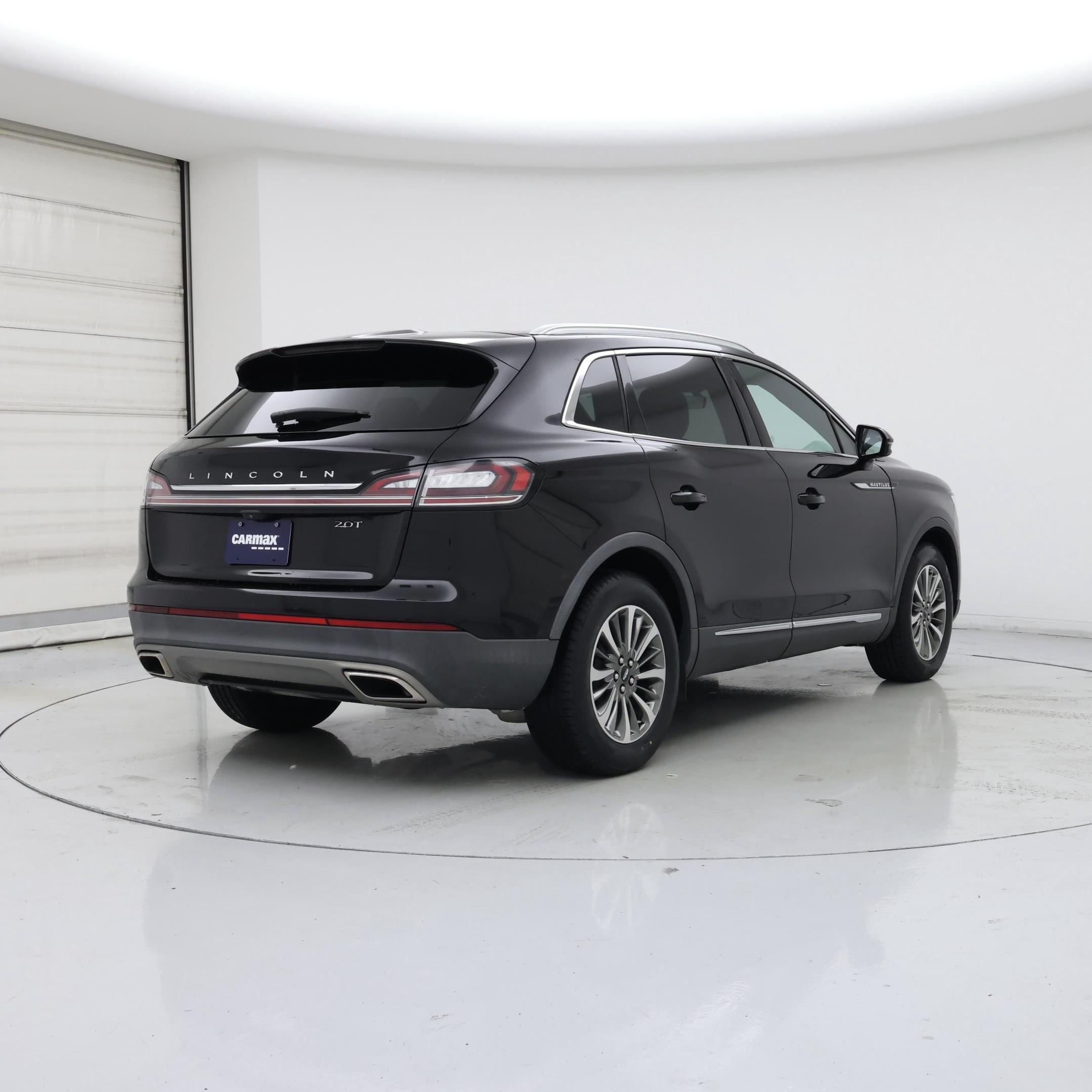 Thumbnail: 2020 Lincoln Nautilus - 8