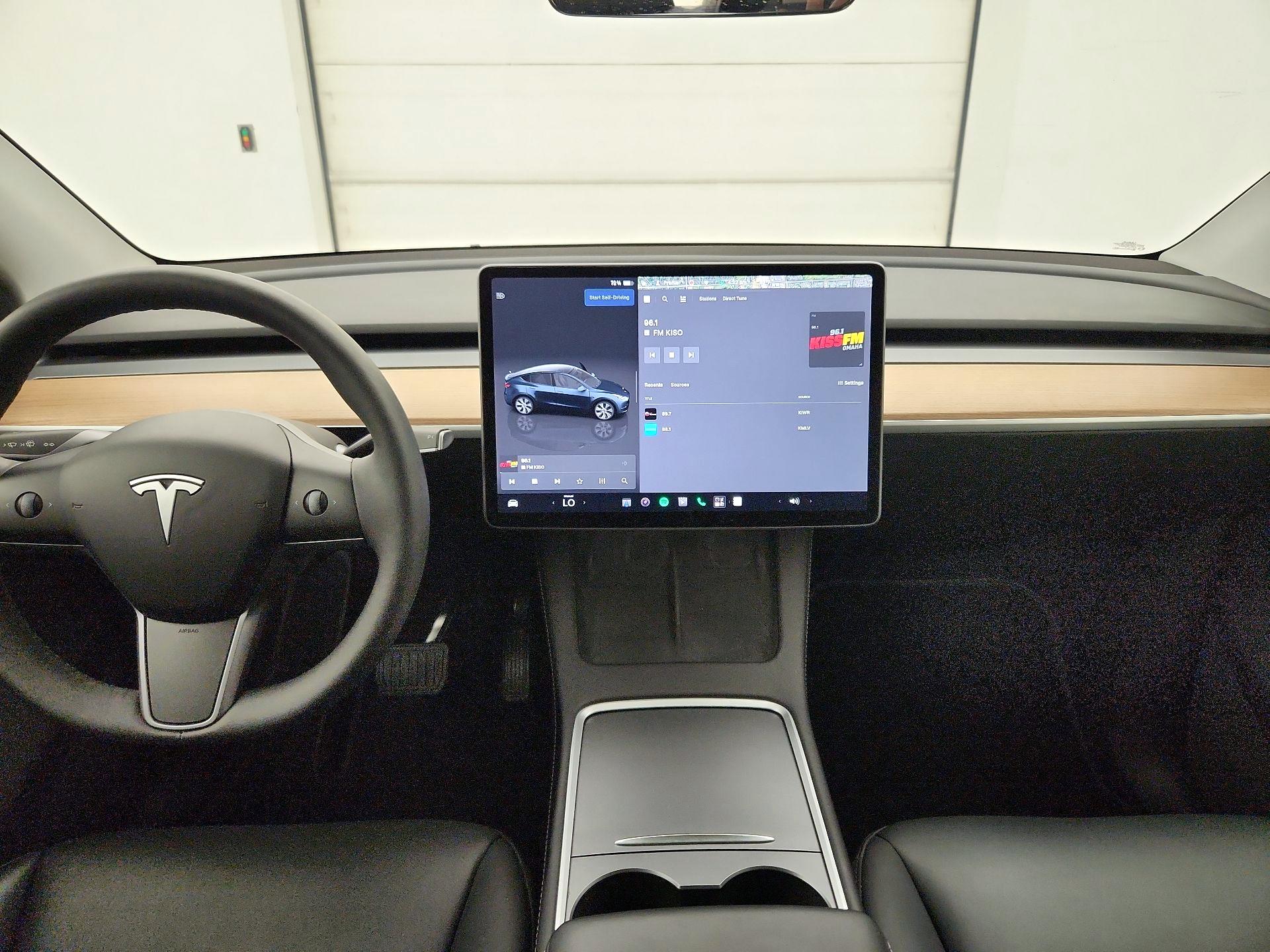 Thumbnail: 2024 Tesla Model Y - 9