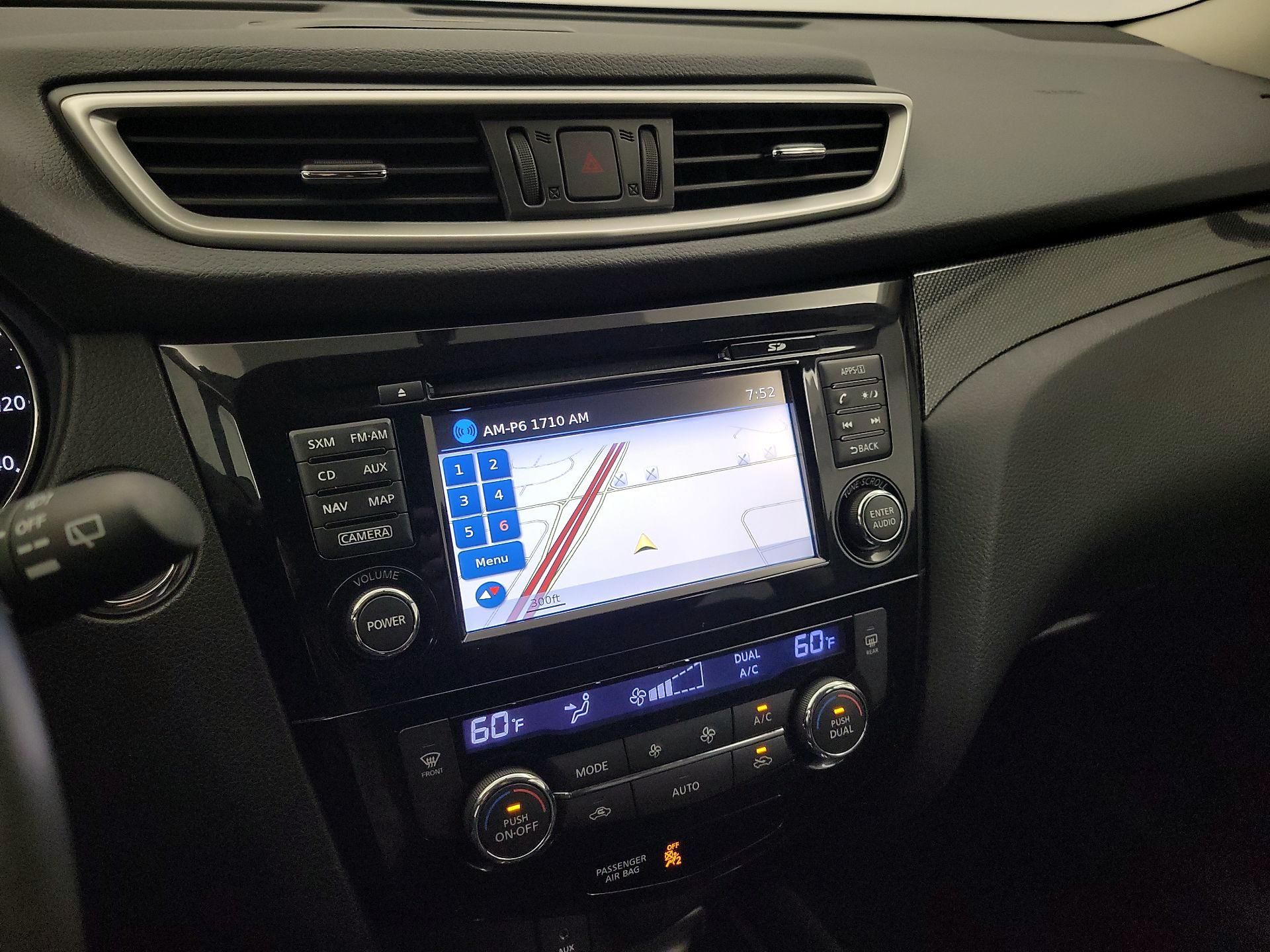 Thumbnail: 2014 Nissan Rogue - 14
