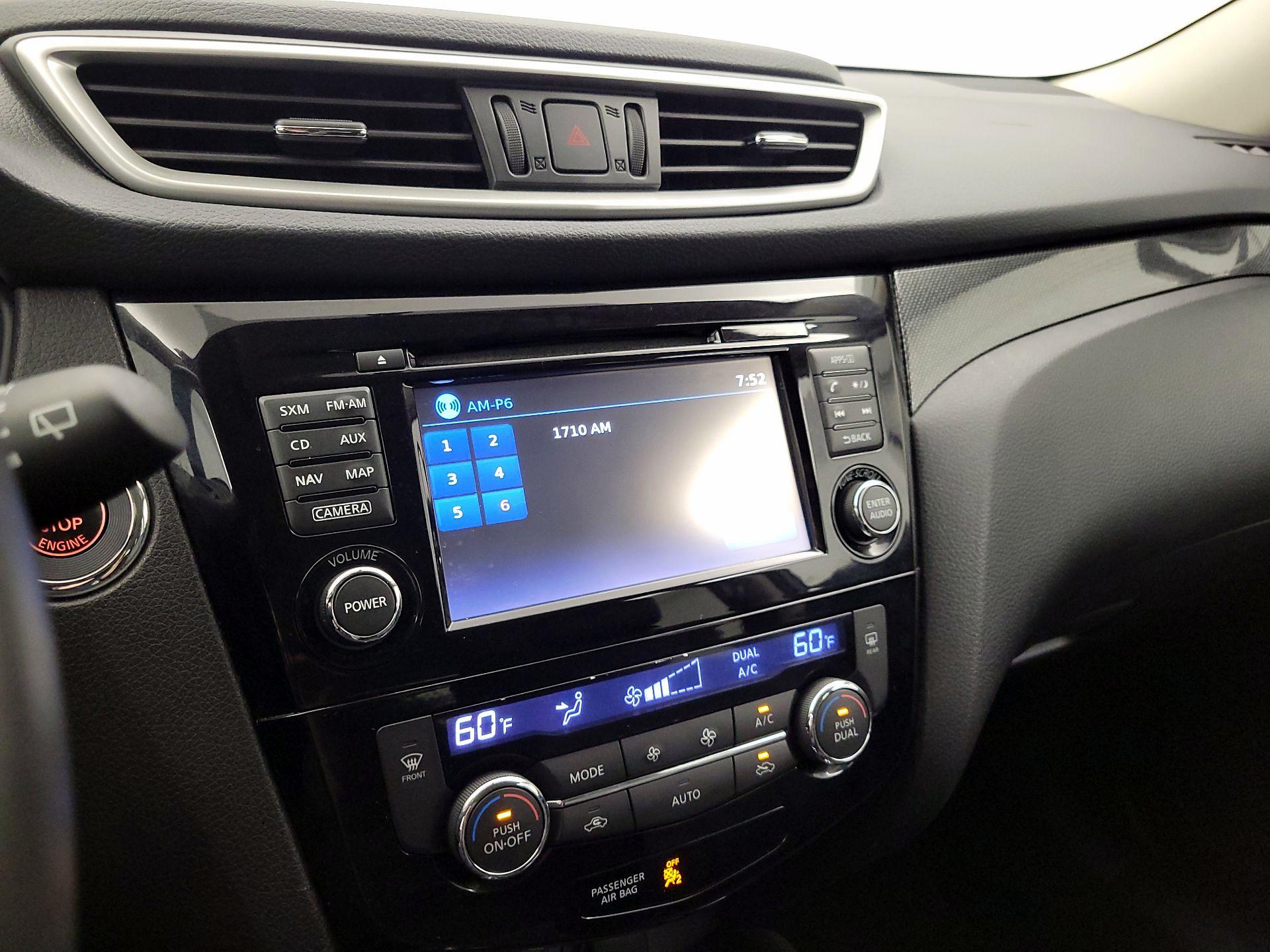 Thumbnail: 2014 Nissan Rogue - 16