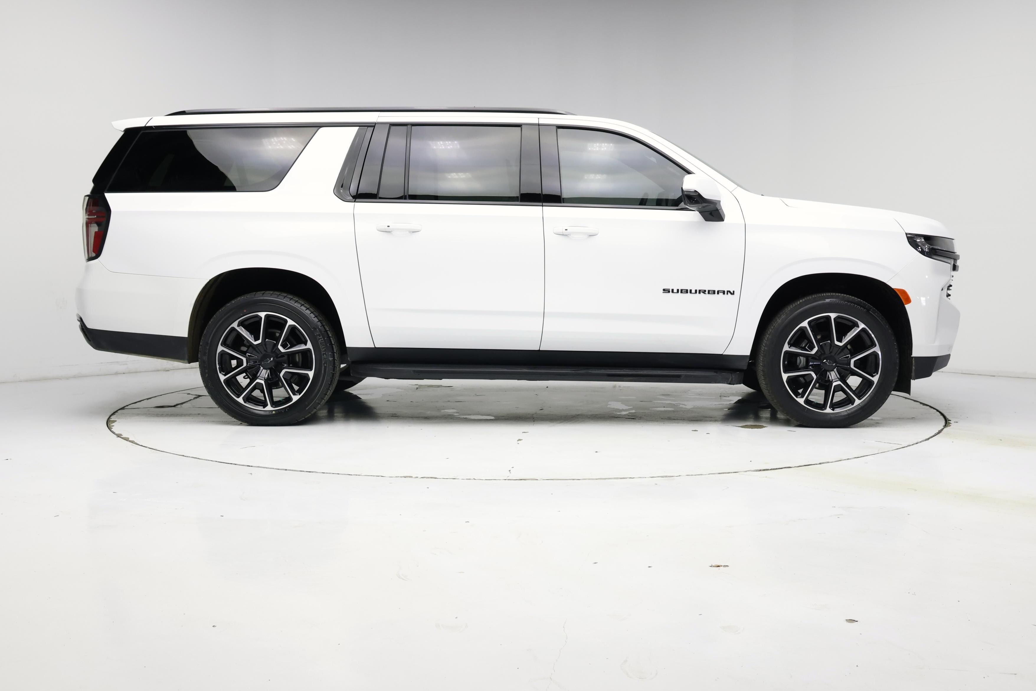 Thumbnail: 2024 Chevrolet Suburban - 7