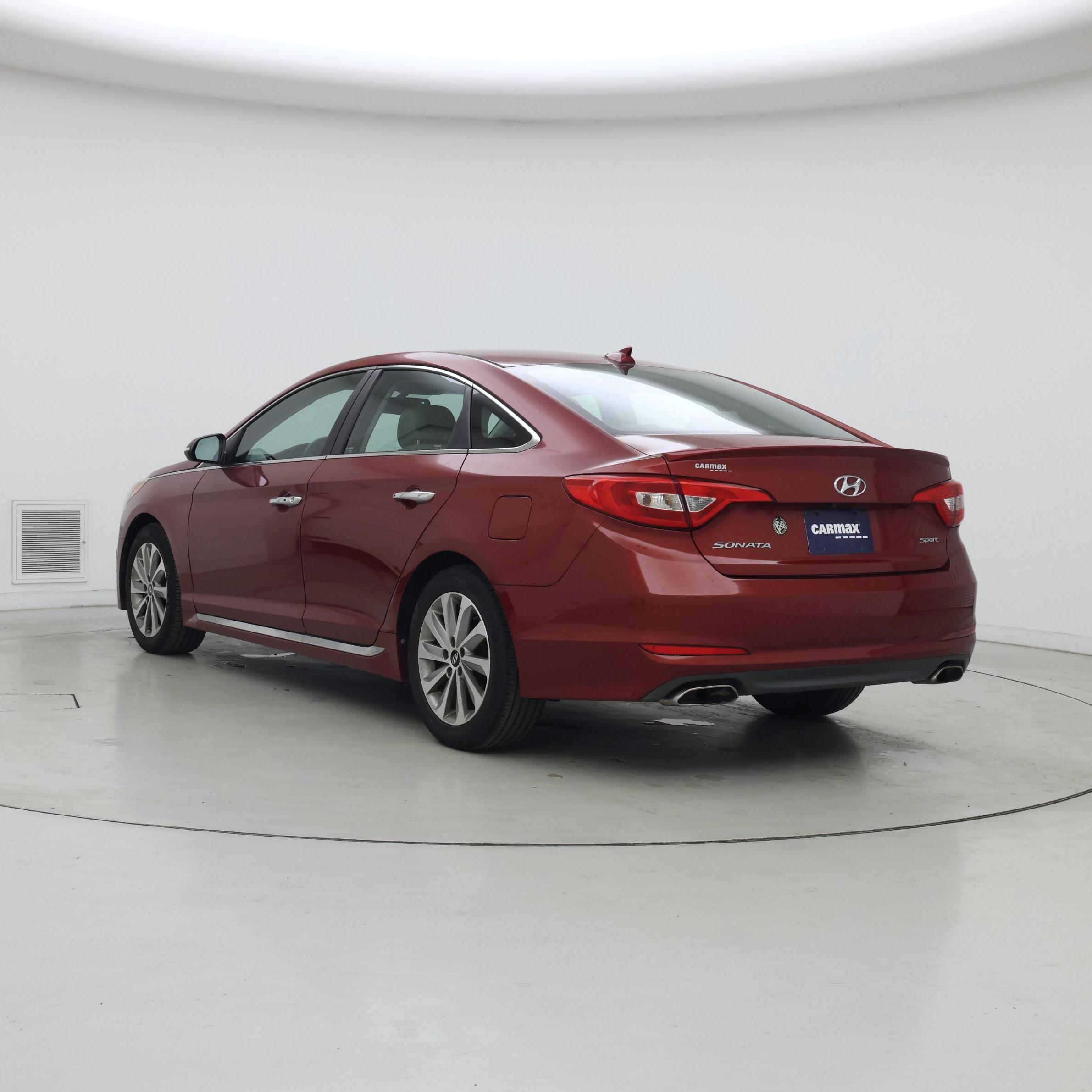 Thumbnail: 2015 Hyundai Sonata - 2