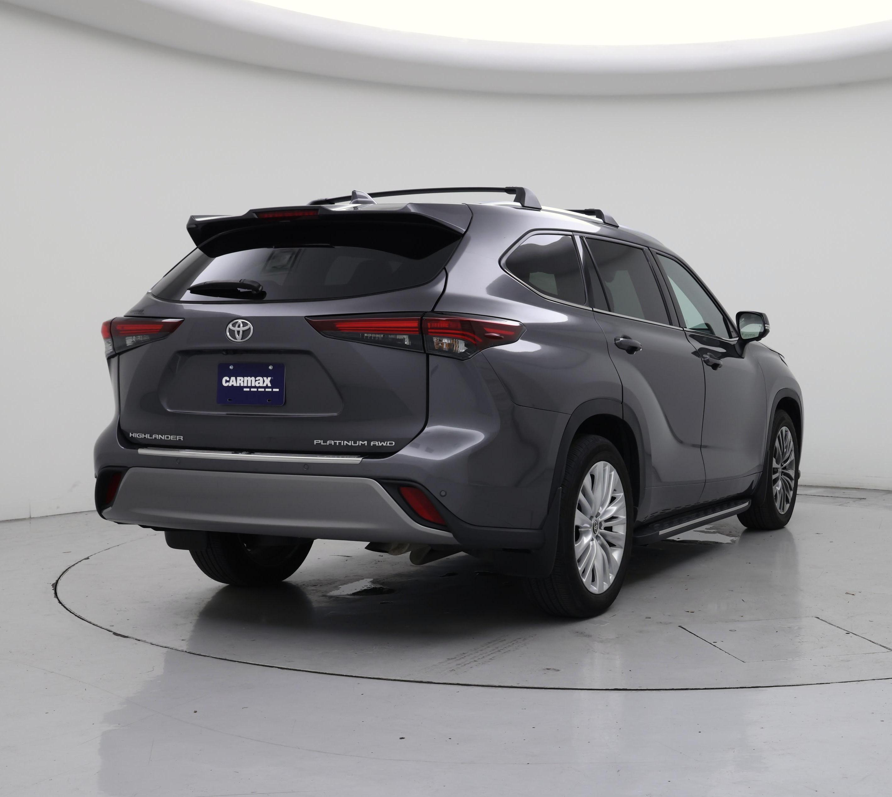 Thumbnail: 2024 Toyota Highlander - 8