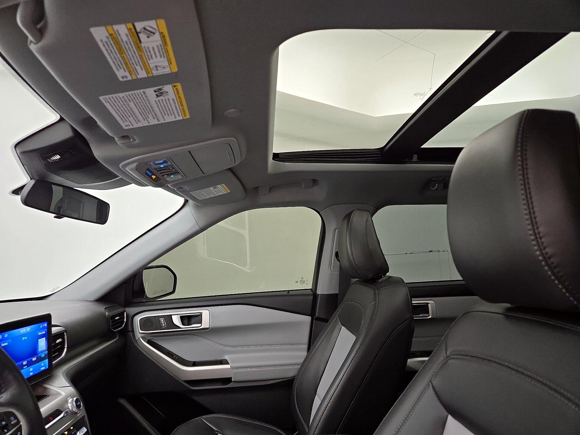 Thumbnail: 2022 Ford Explorer - 19