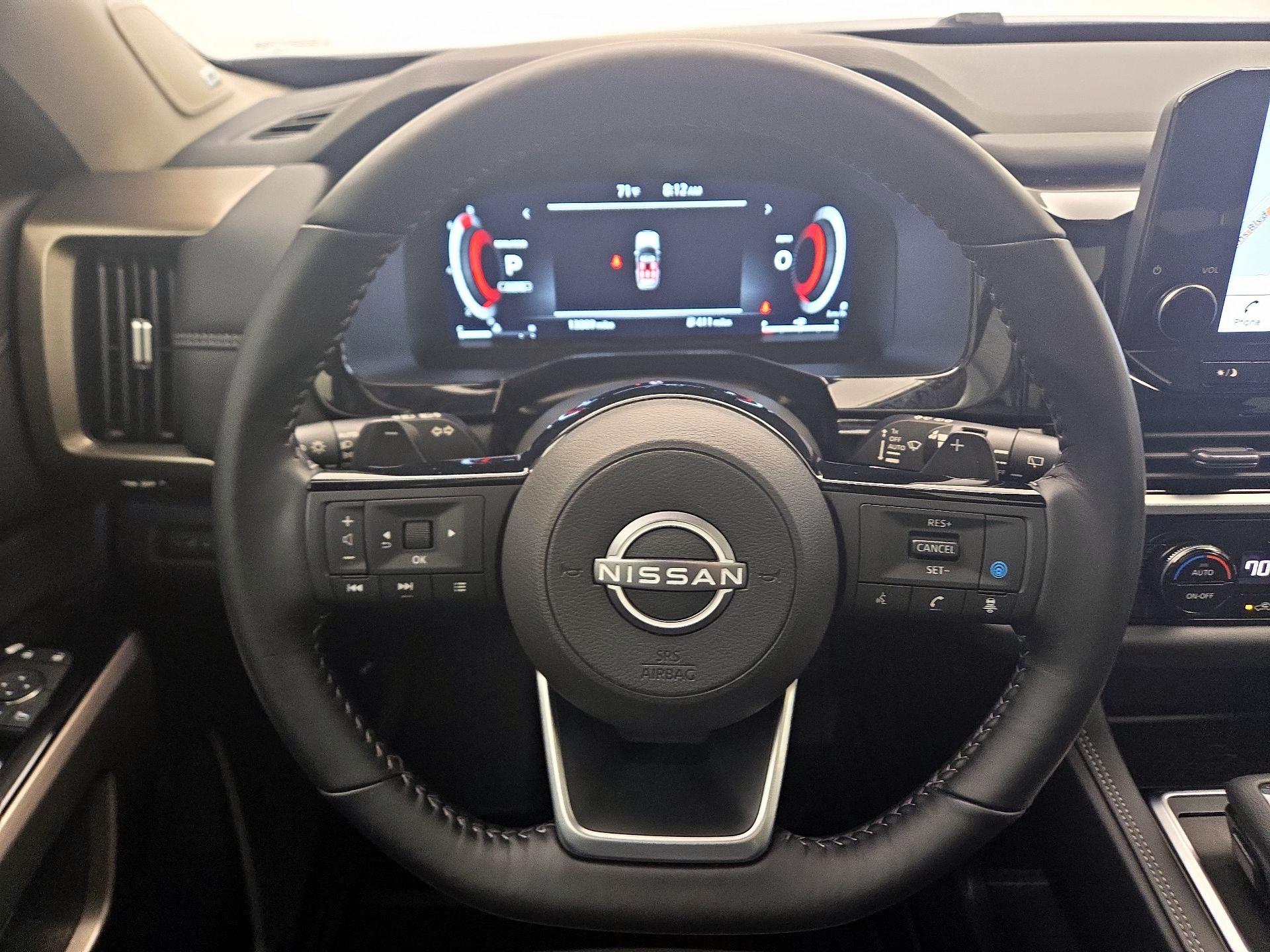 Thumbnail: 2025 Nissan Pathfinder - 10