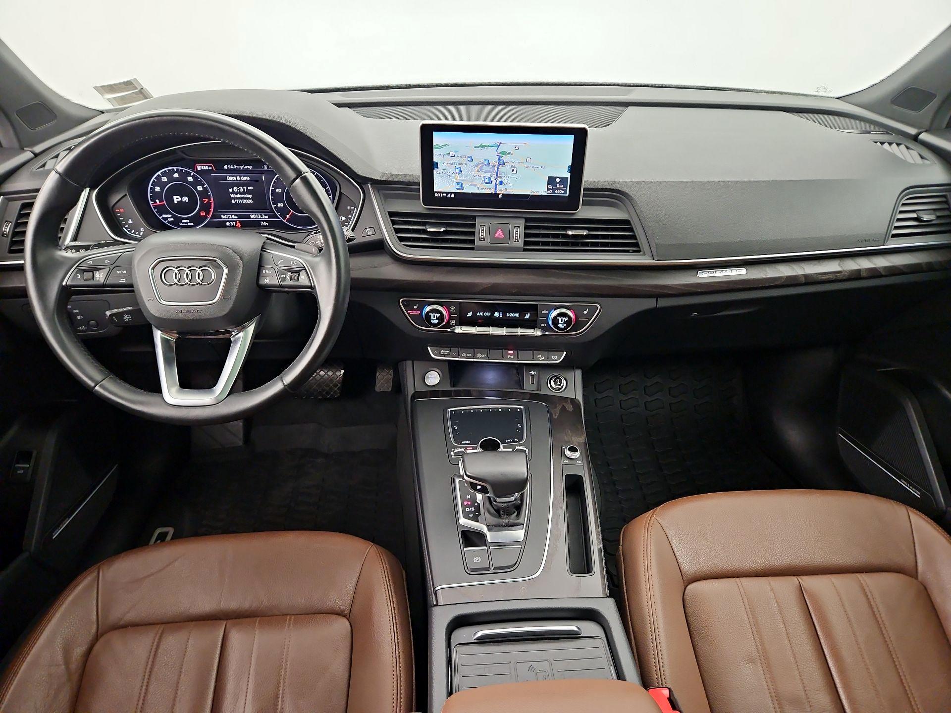 Thumbnail: 2020 Audi Q5 - 9