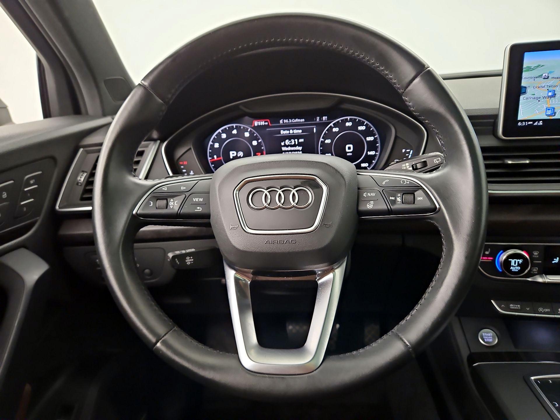 Thumbnail: 2020 Audi Q5 - 10