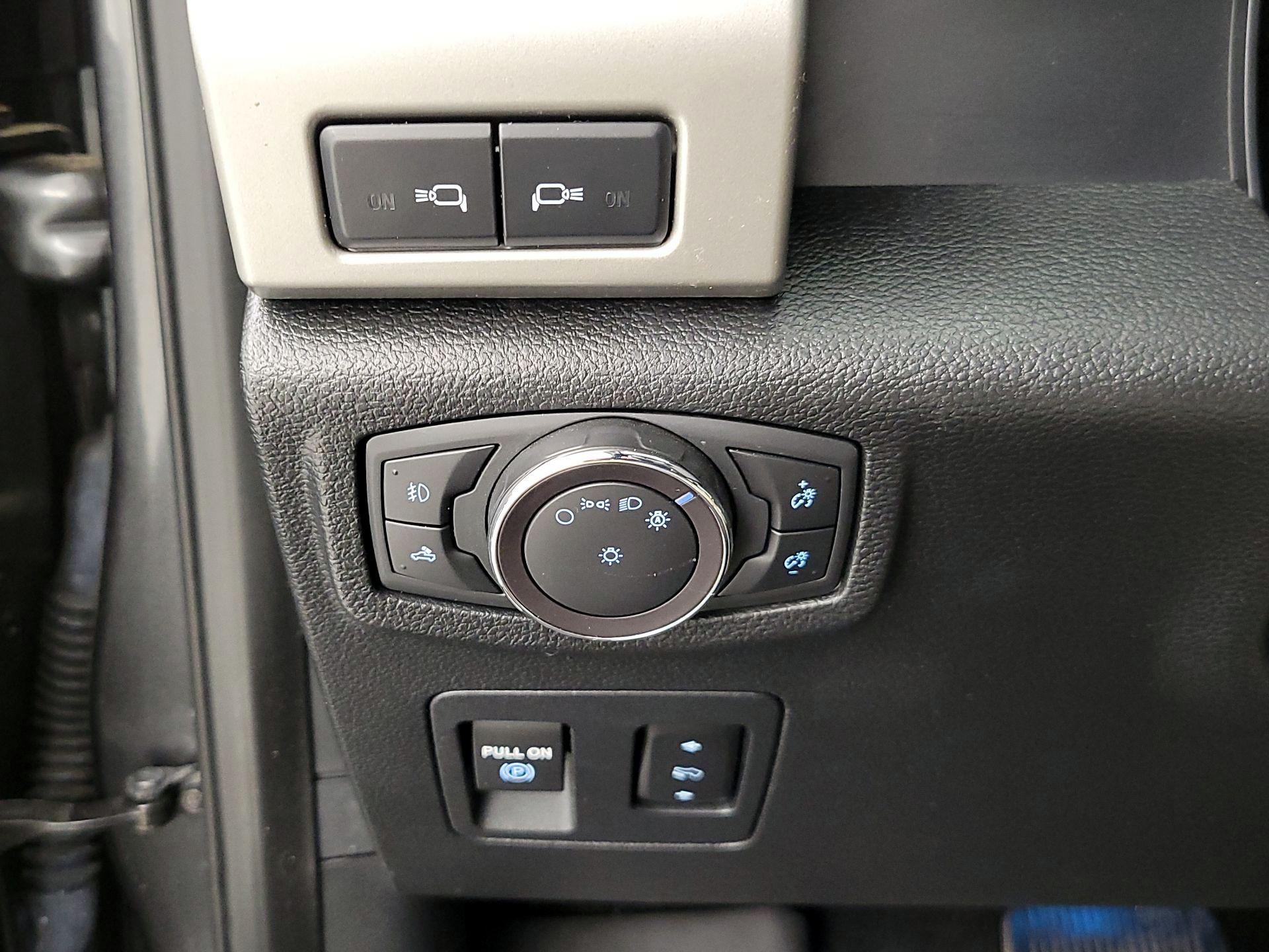 Thumbnail: 2019 Ford F-150 - 13