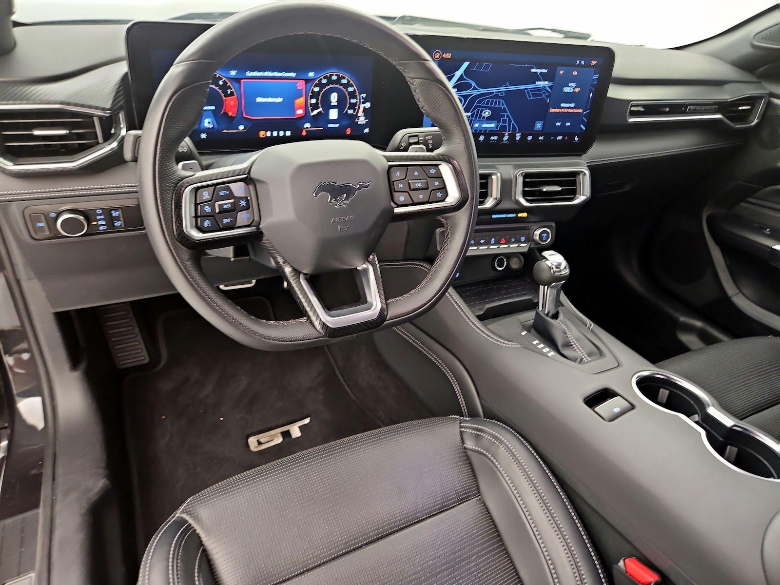 2024 Ford Mustang GT Premium - Photo 10