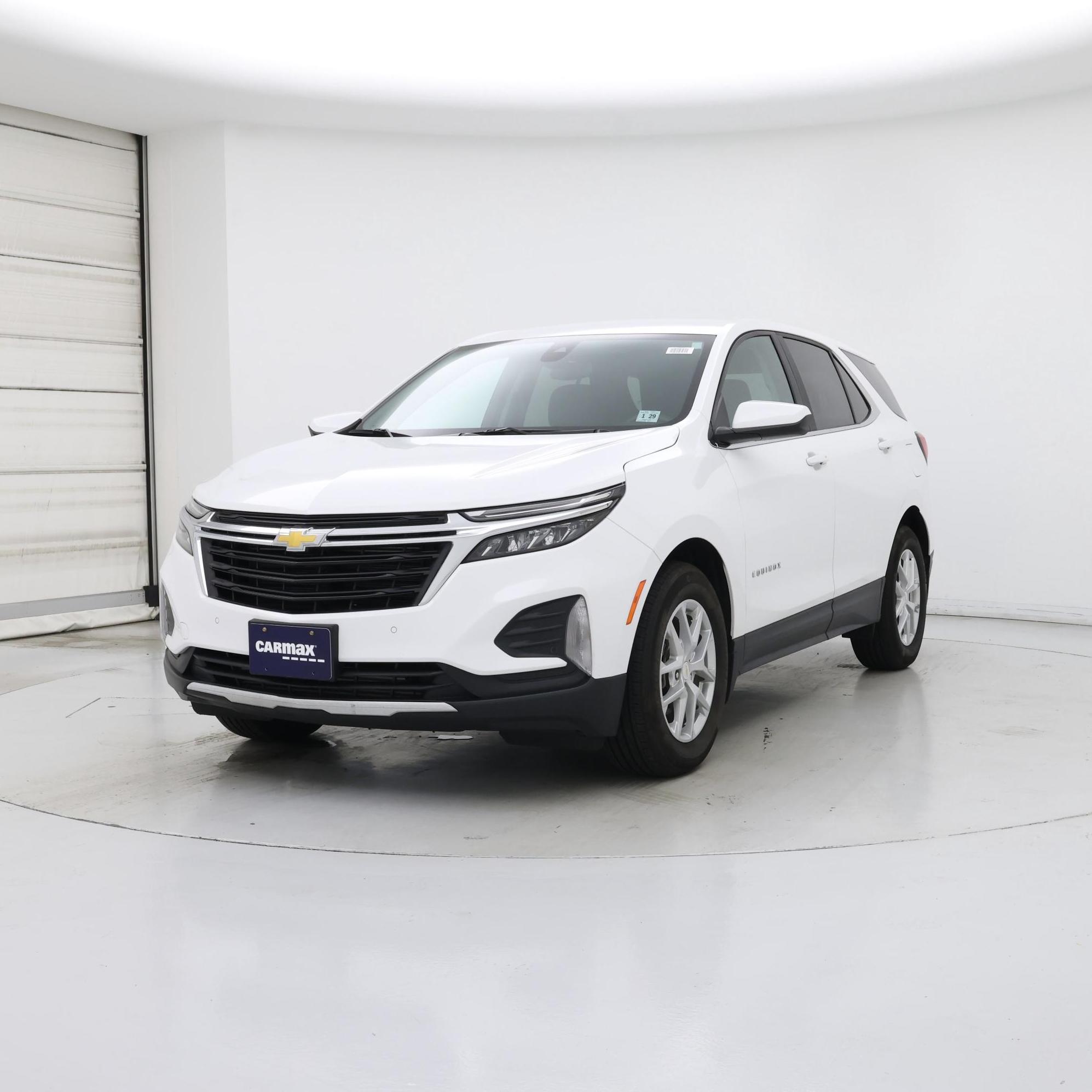 Thumbnail: 2024 Chevrolet Equinox - 4