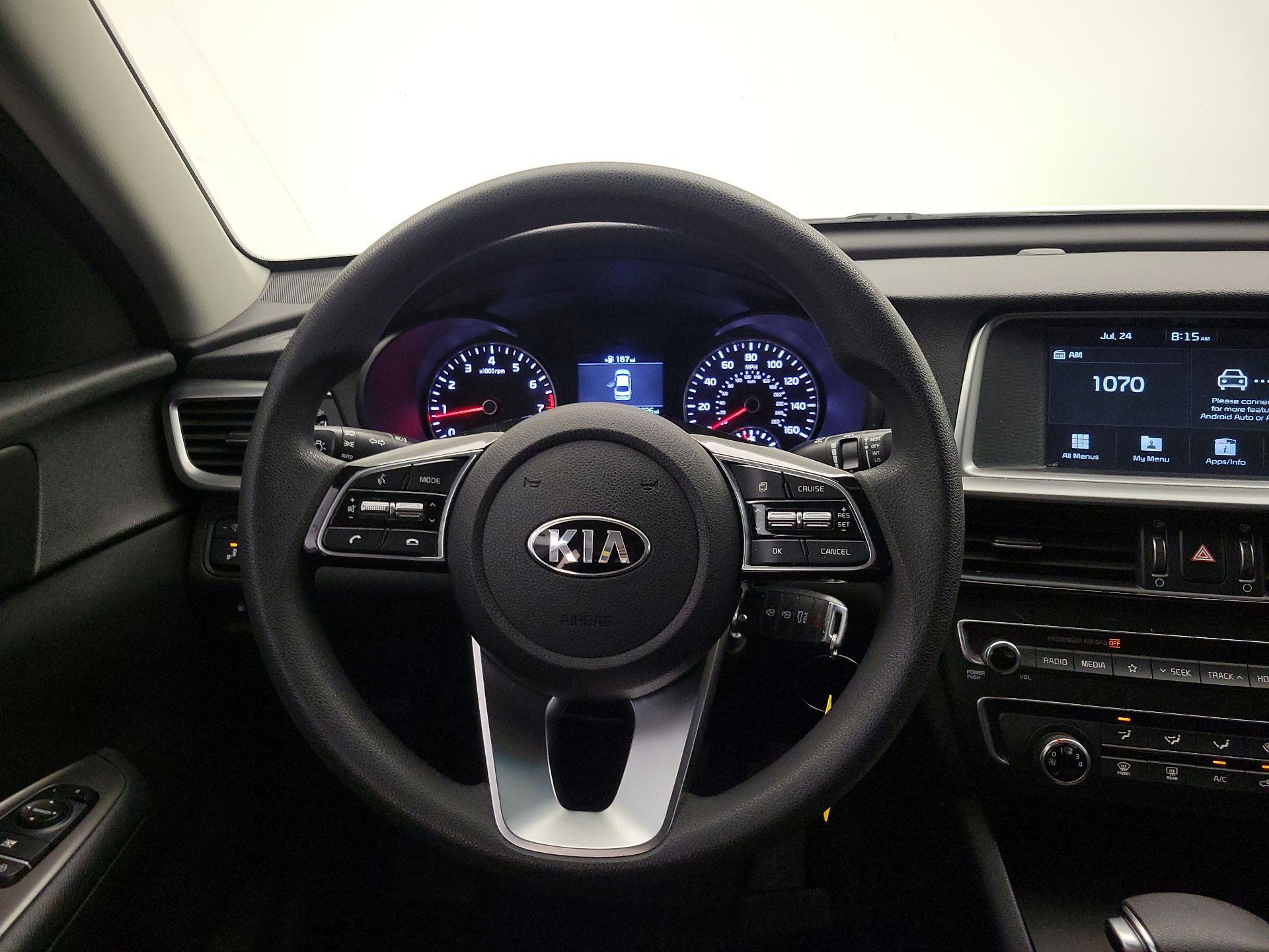 Thumbnail: 2019 Kia Optima - 10