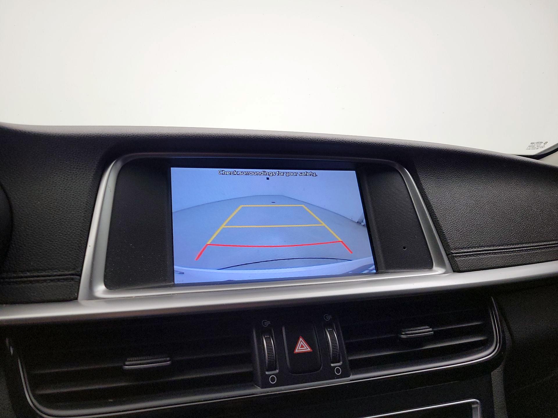 Thumbnail: 2019 Kia Optima - 14