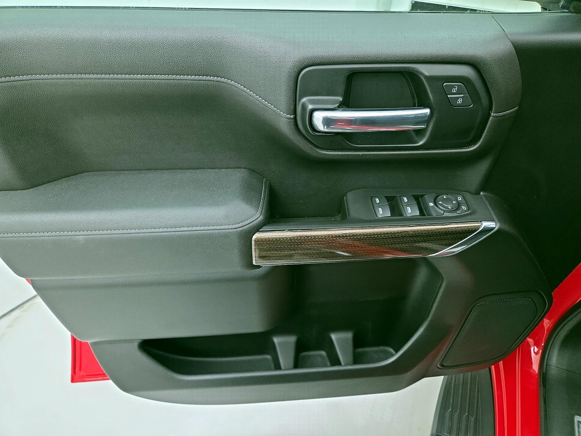 Thumbnail: 2020 Chevrolet Silverado 1500 - 12