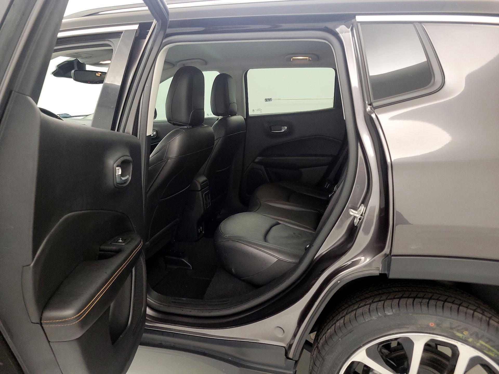 Thumbnail: 2021 Jeep Compass - 20