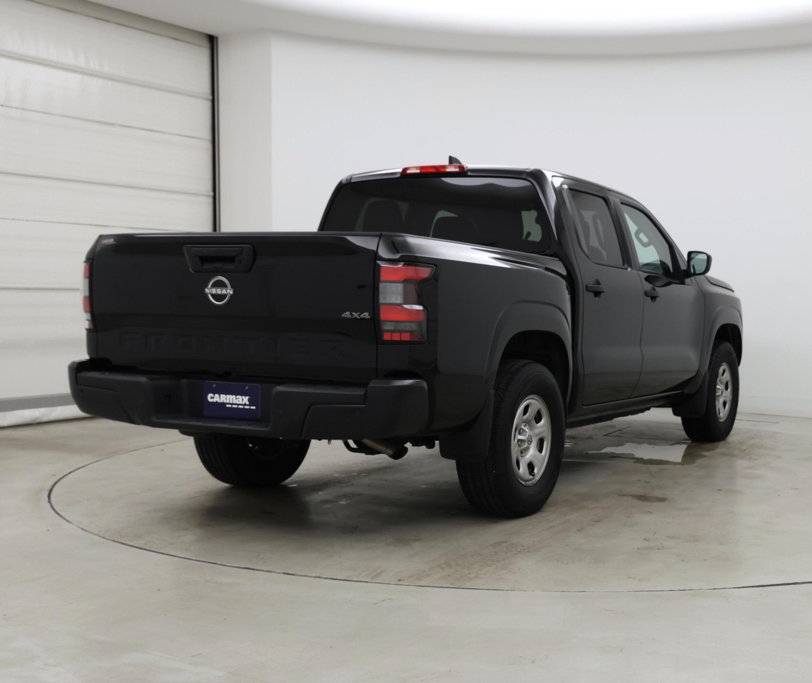 Thumbnail: 2023 Nissan Frontier - 8