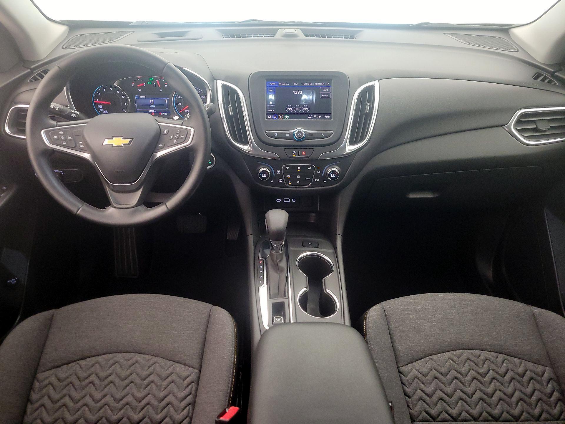 Thumbnail: 2023 Chevrolet Equinox - 9