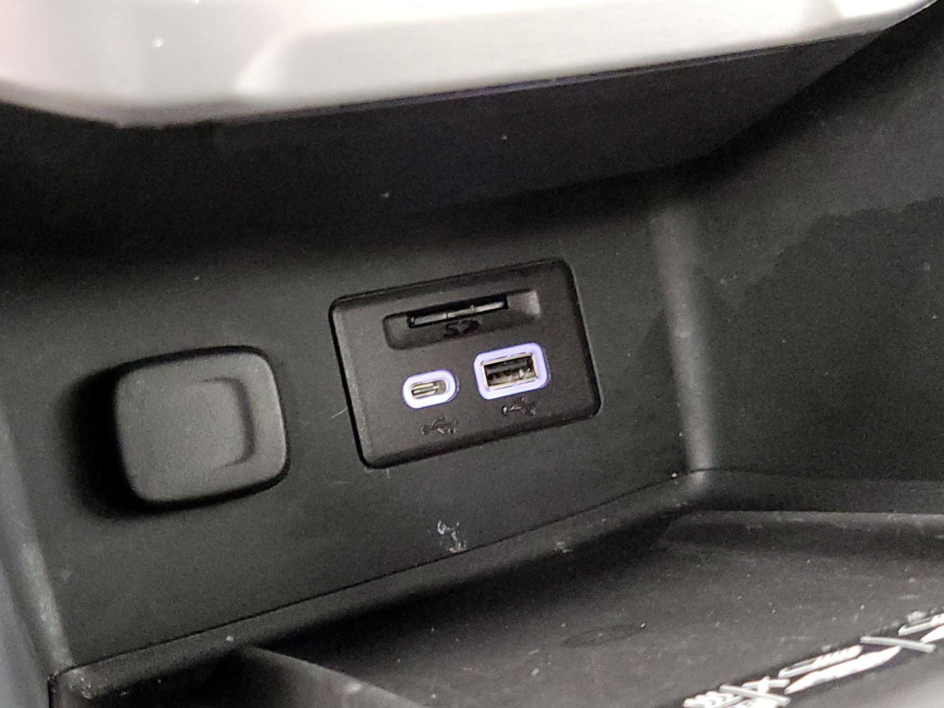 Thumbnail: 2022 GMC Acadia - 18