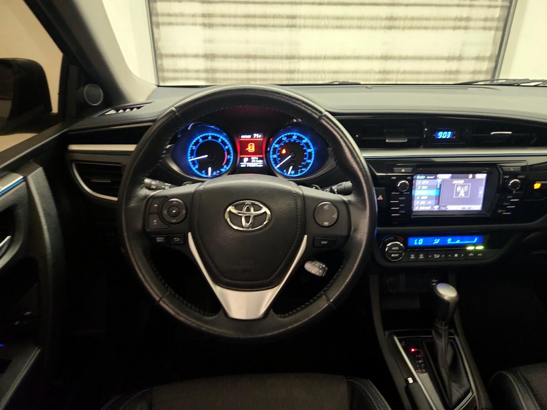 Thumbnail: 2016 Toyota Corolla - 10