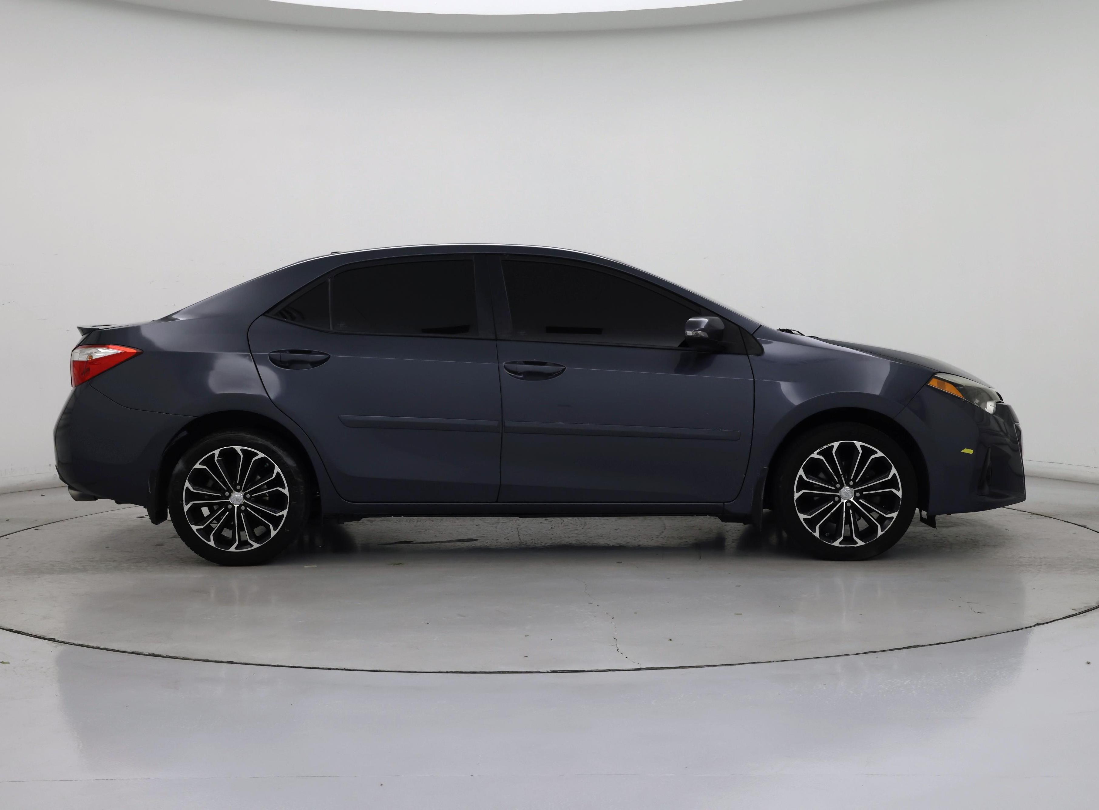 Thumbnail: 2016 Toyota Corolla - 7