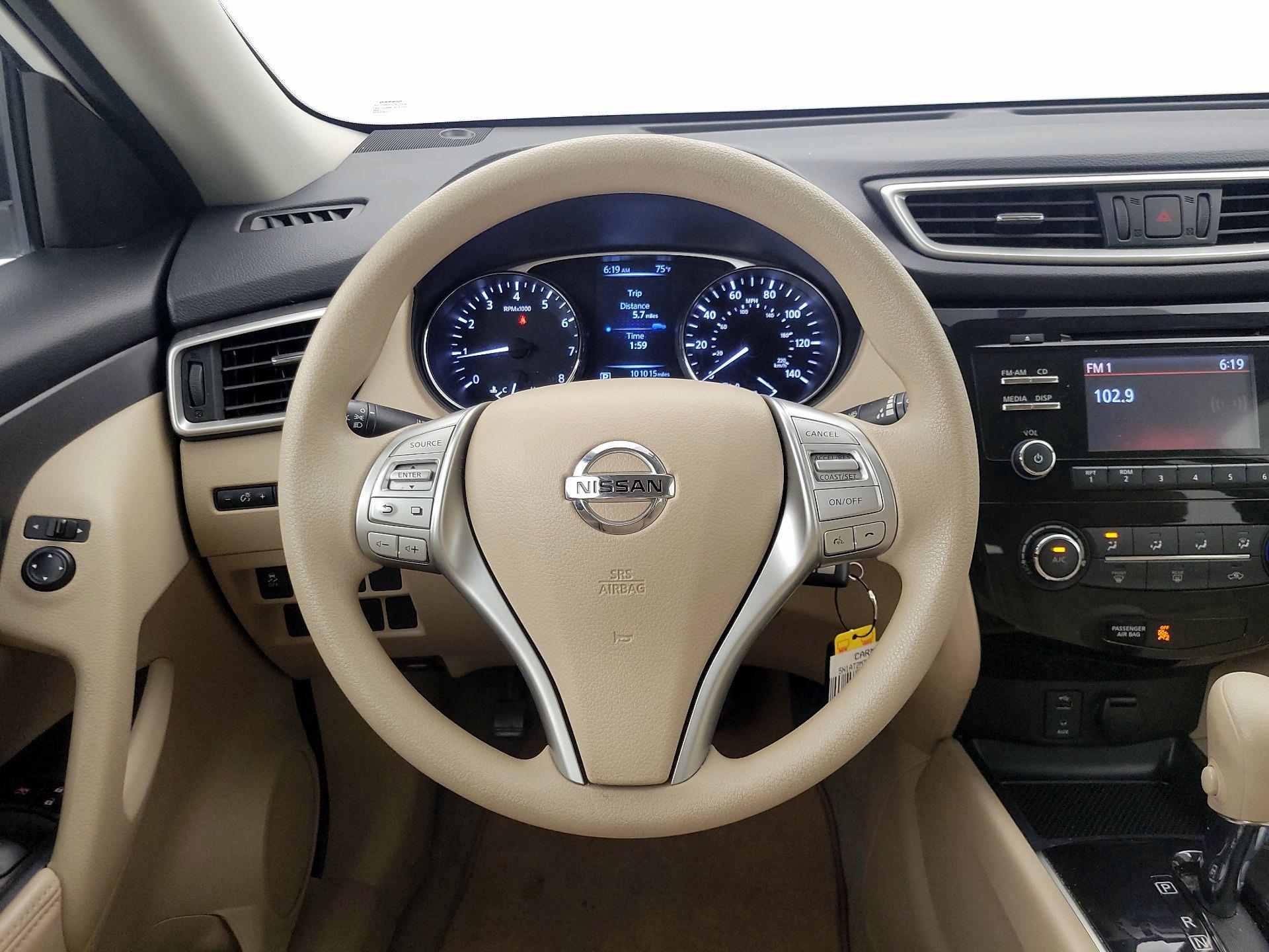 Thumbnail: 2014 Nissan Rogue - 10