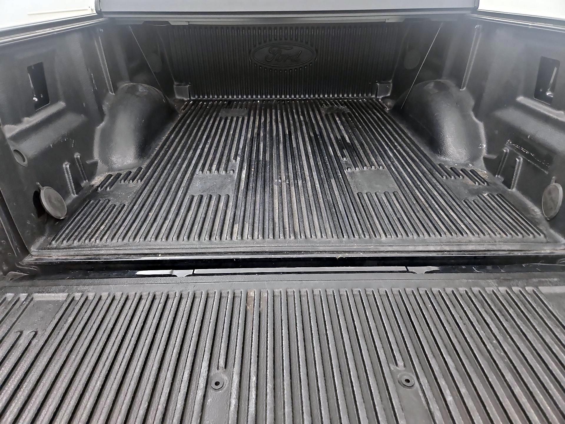 Thumbnail: 2018 Ford F-150 - 20
