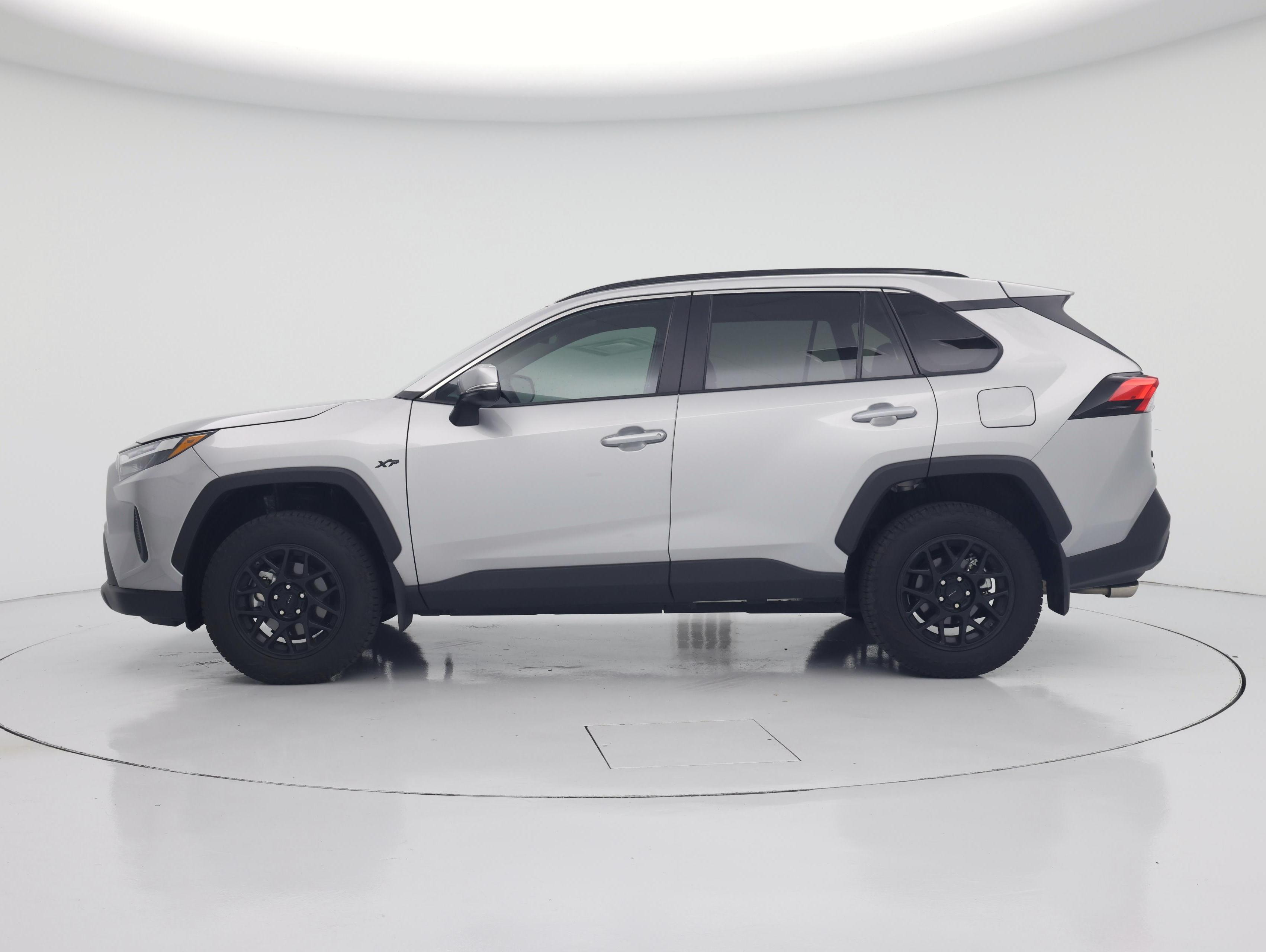 Thumbnail: 2025 Toyota RAV4 - 3