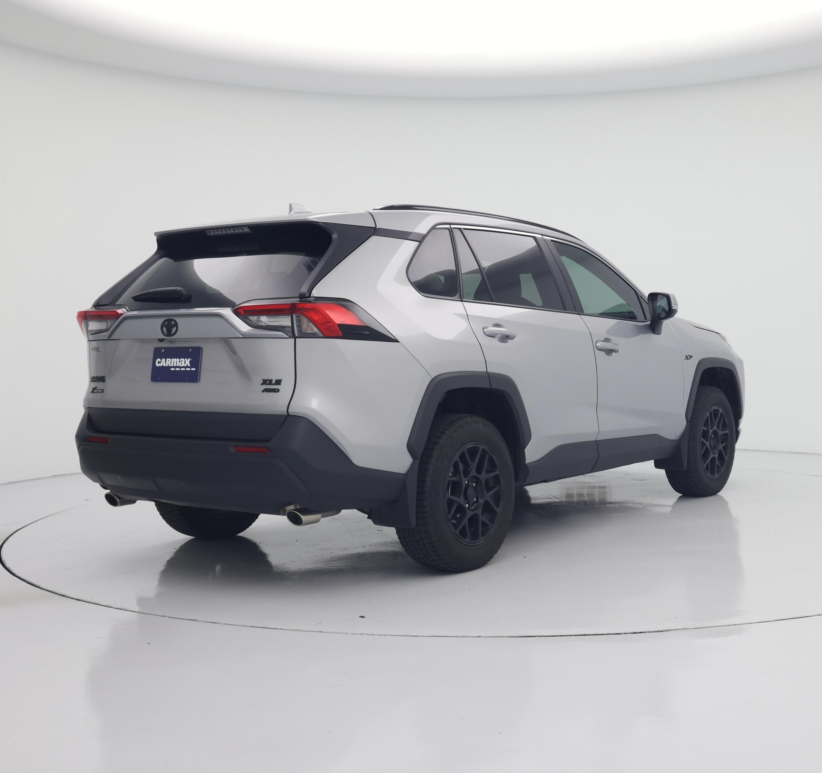 Thumbnail: 2025 Toyota RAV4 - 8