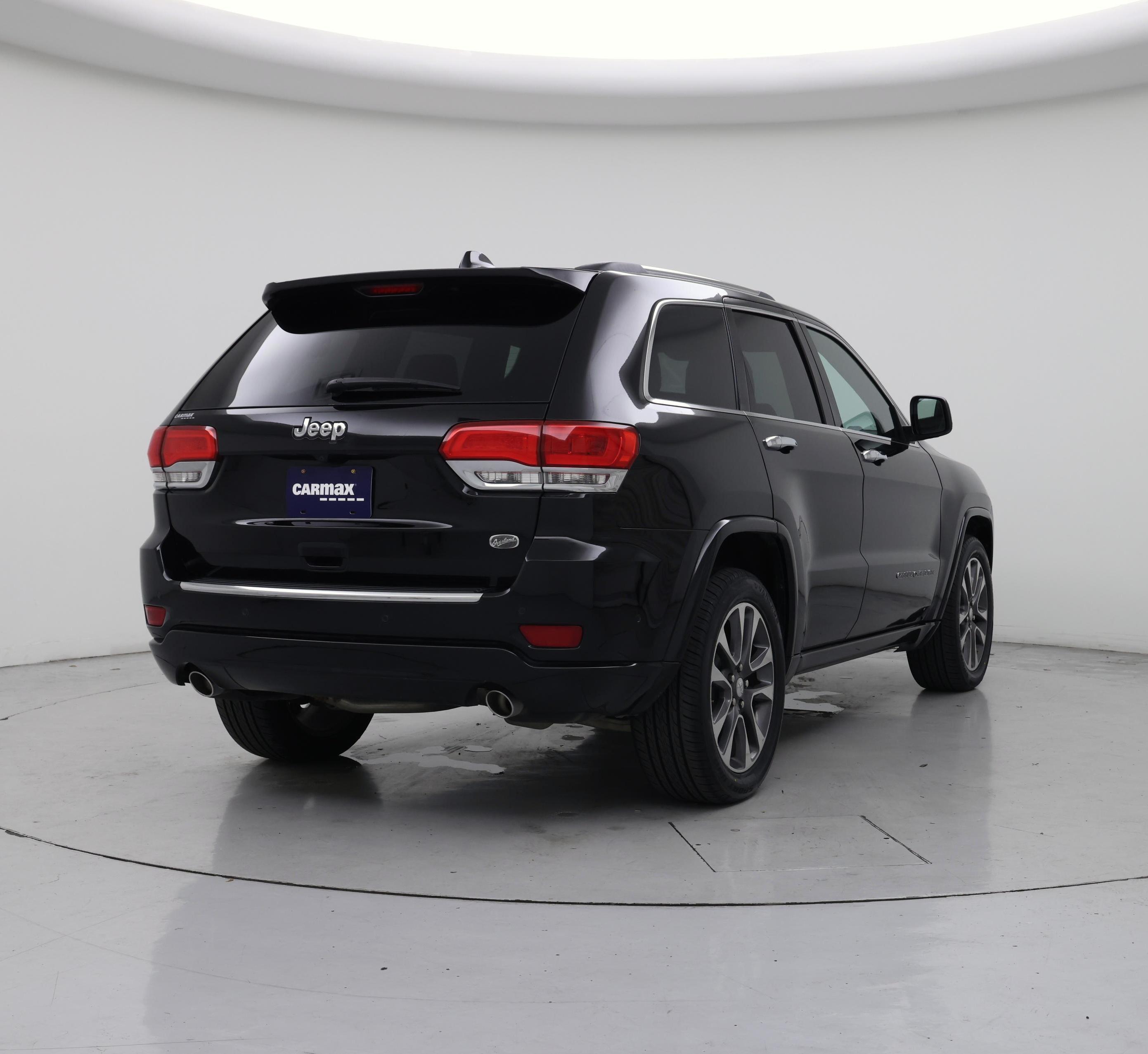 Thumbnail: 2017 Jeep Grand Cherokee - 8