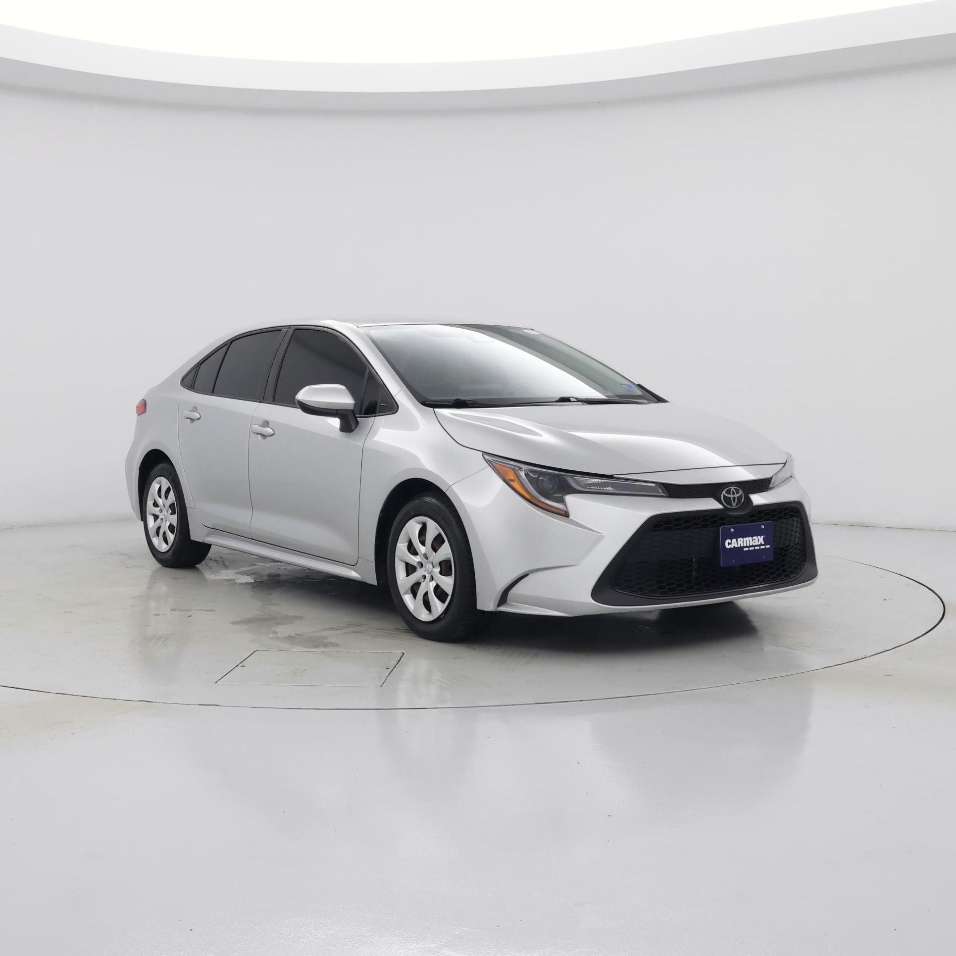 Silver 2022 Toyota Corolla LE FWD Sedan Front-Wheel Drive Automatic