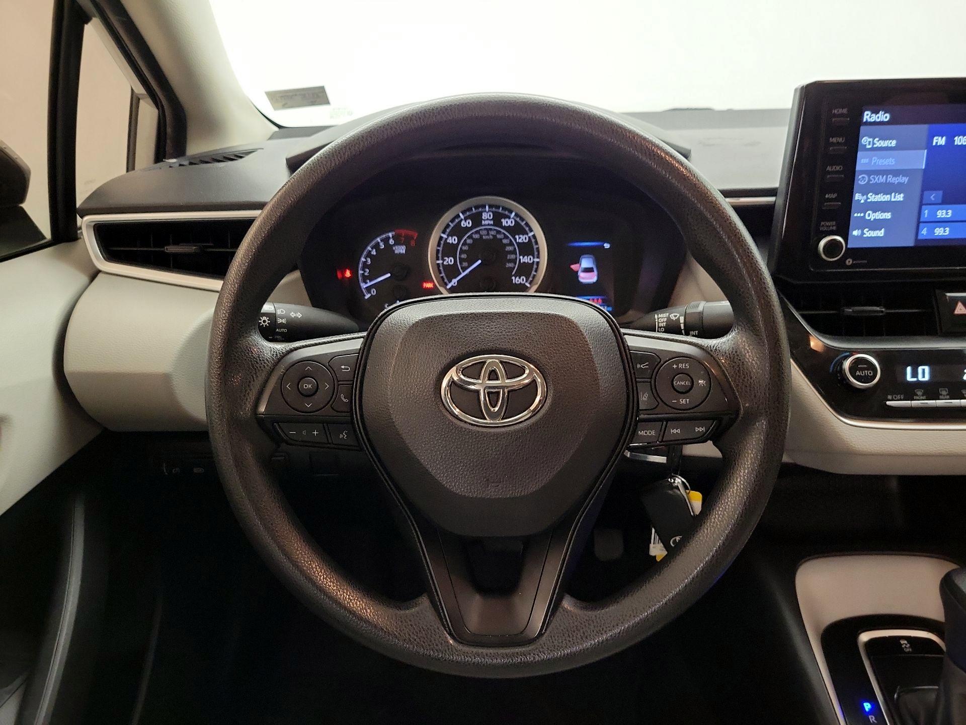 Thumbnail: 2022 Toyota Corolla - 10