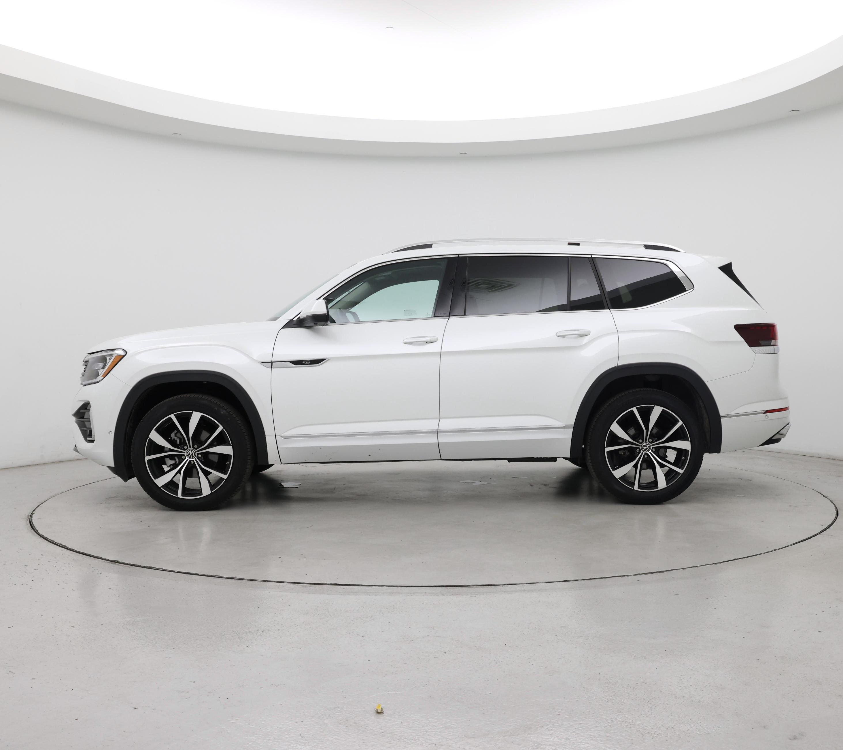 Thumbnail: 2024 Volkswagen Atlas - 3