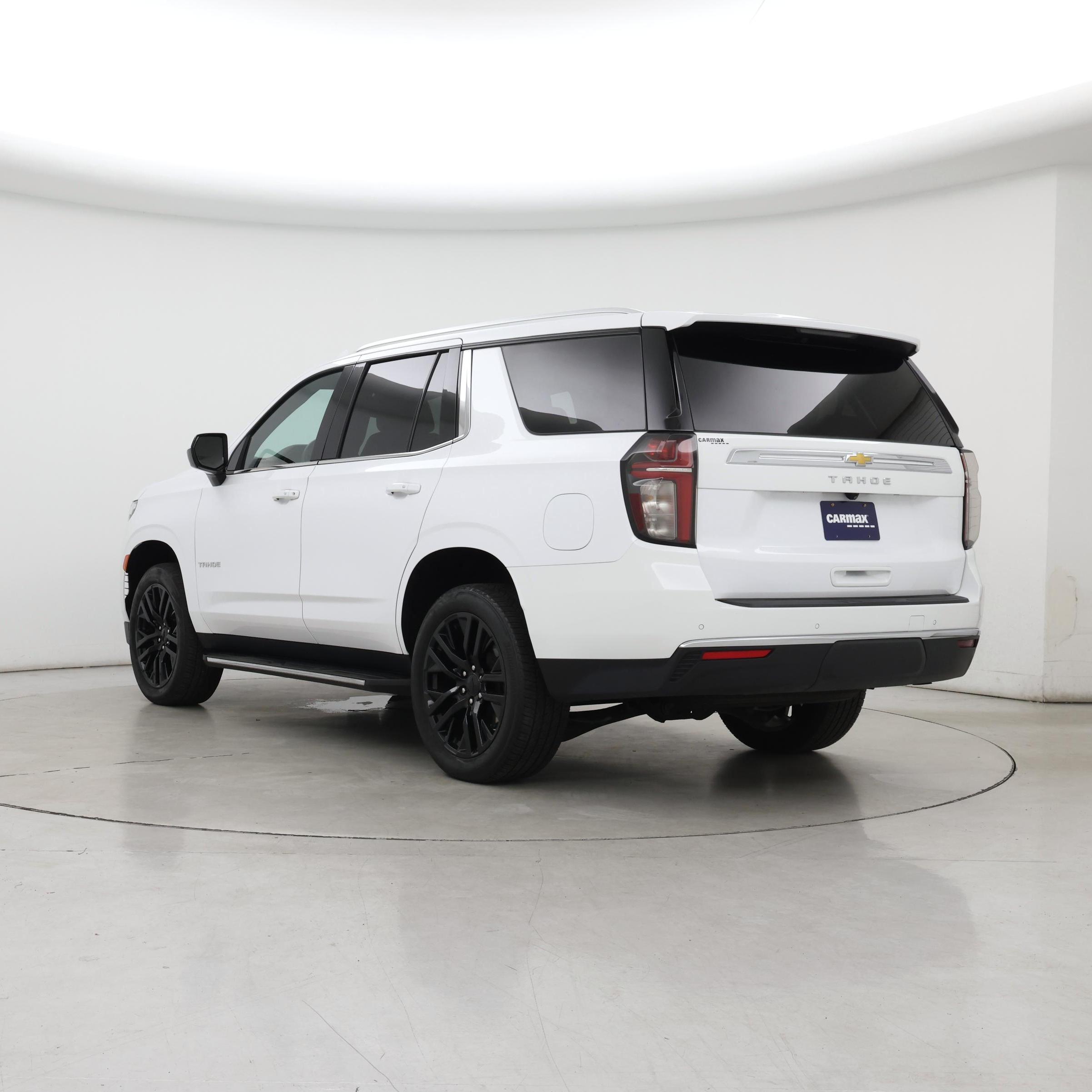 Thumbnail: 2024 Chevrolet Tahoe - 2
