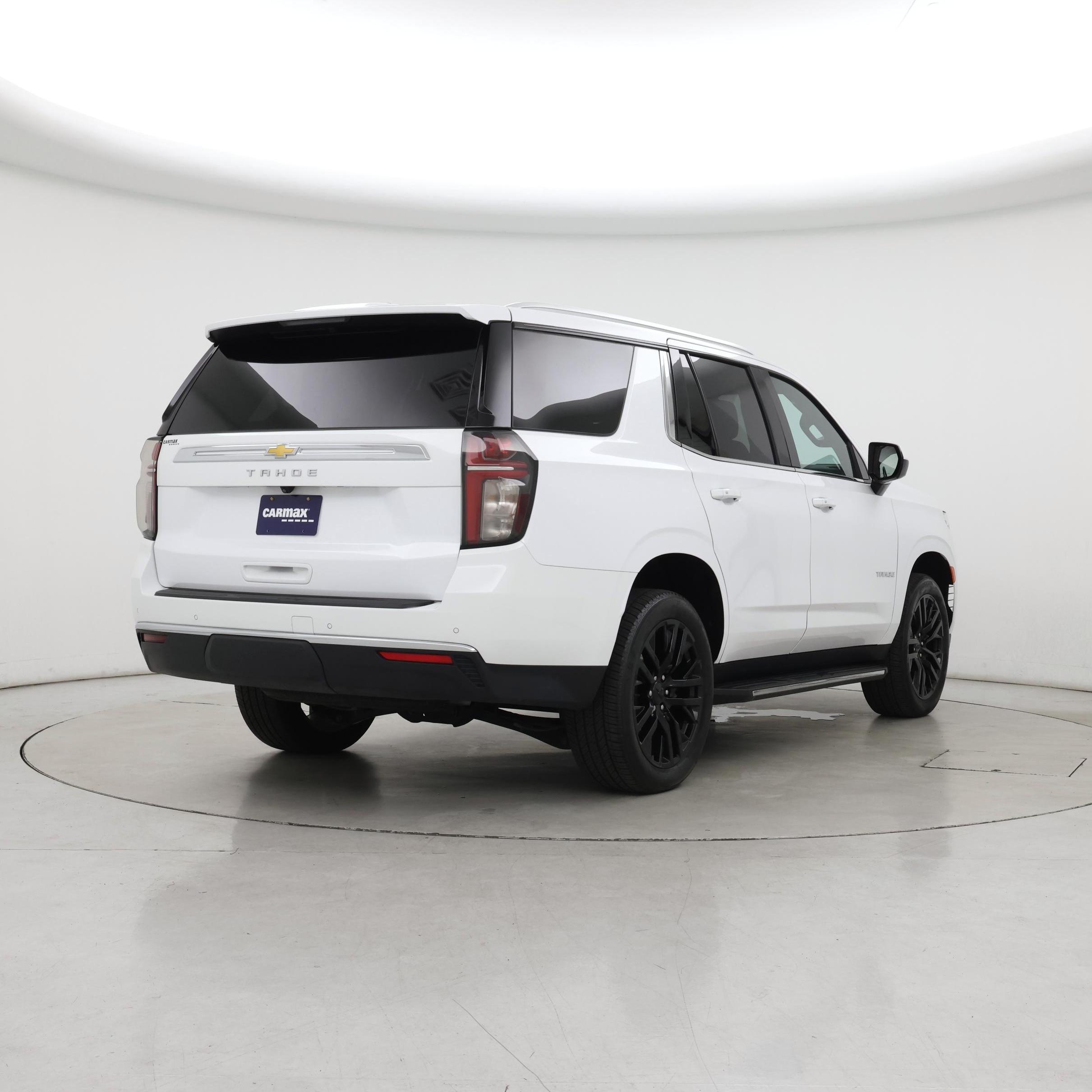 Thumbnail: 2024 Chevrolet Tahoe - 8