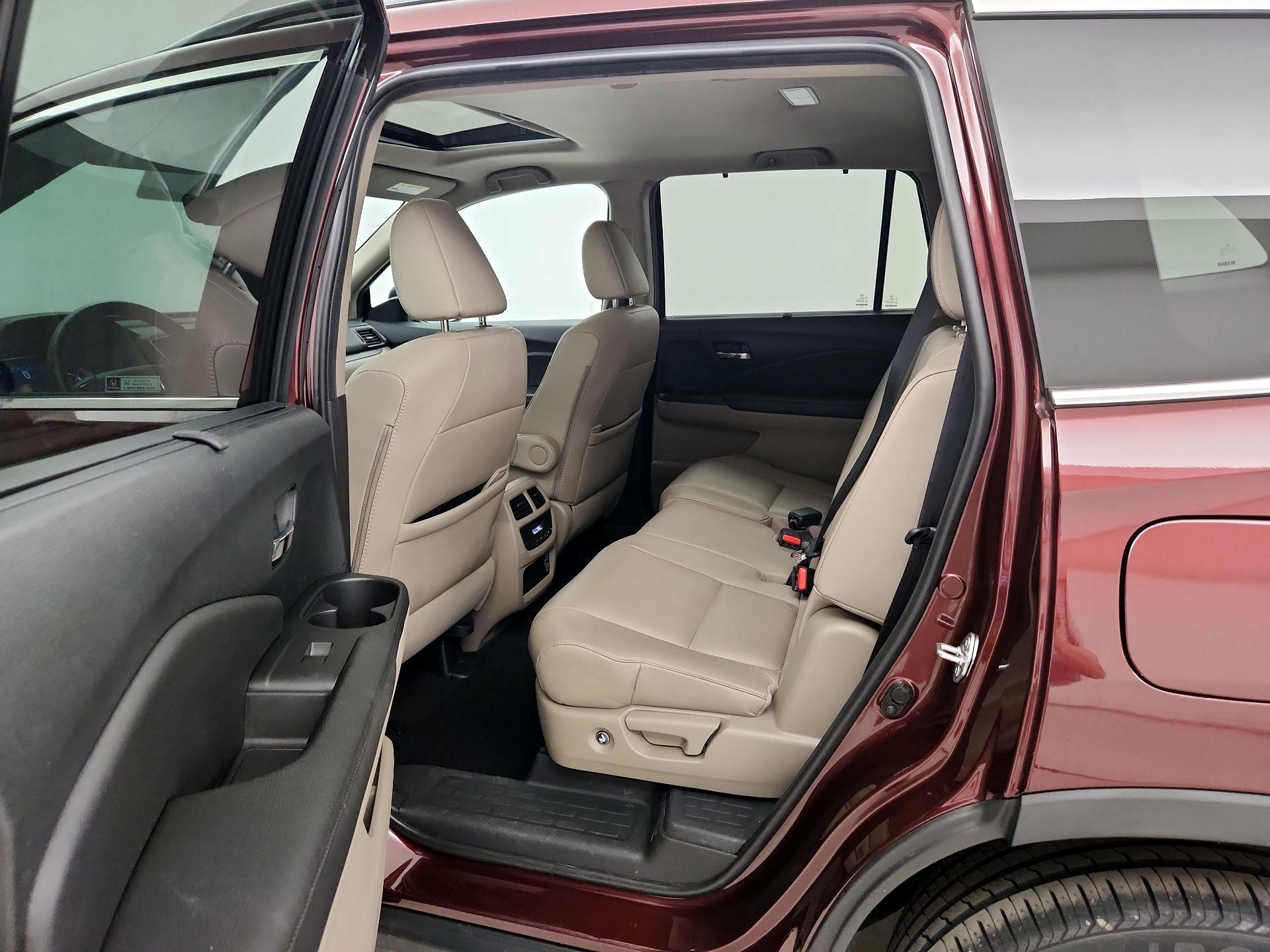 Thumbnail: 2022 Honda Pilot - 20