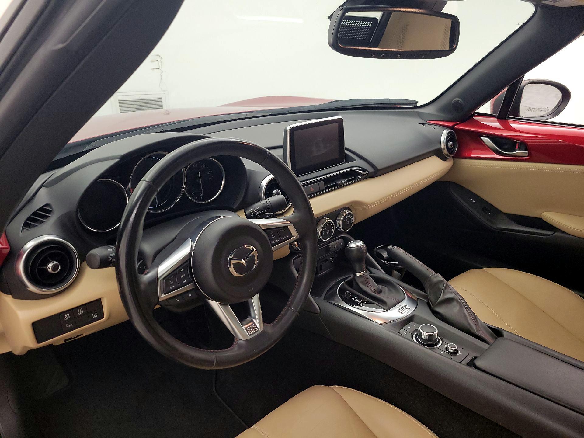 Thumbnail: 2016 Mazda MX-5 Miata - 9