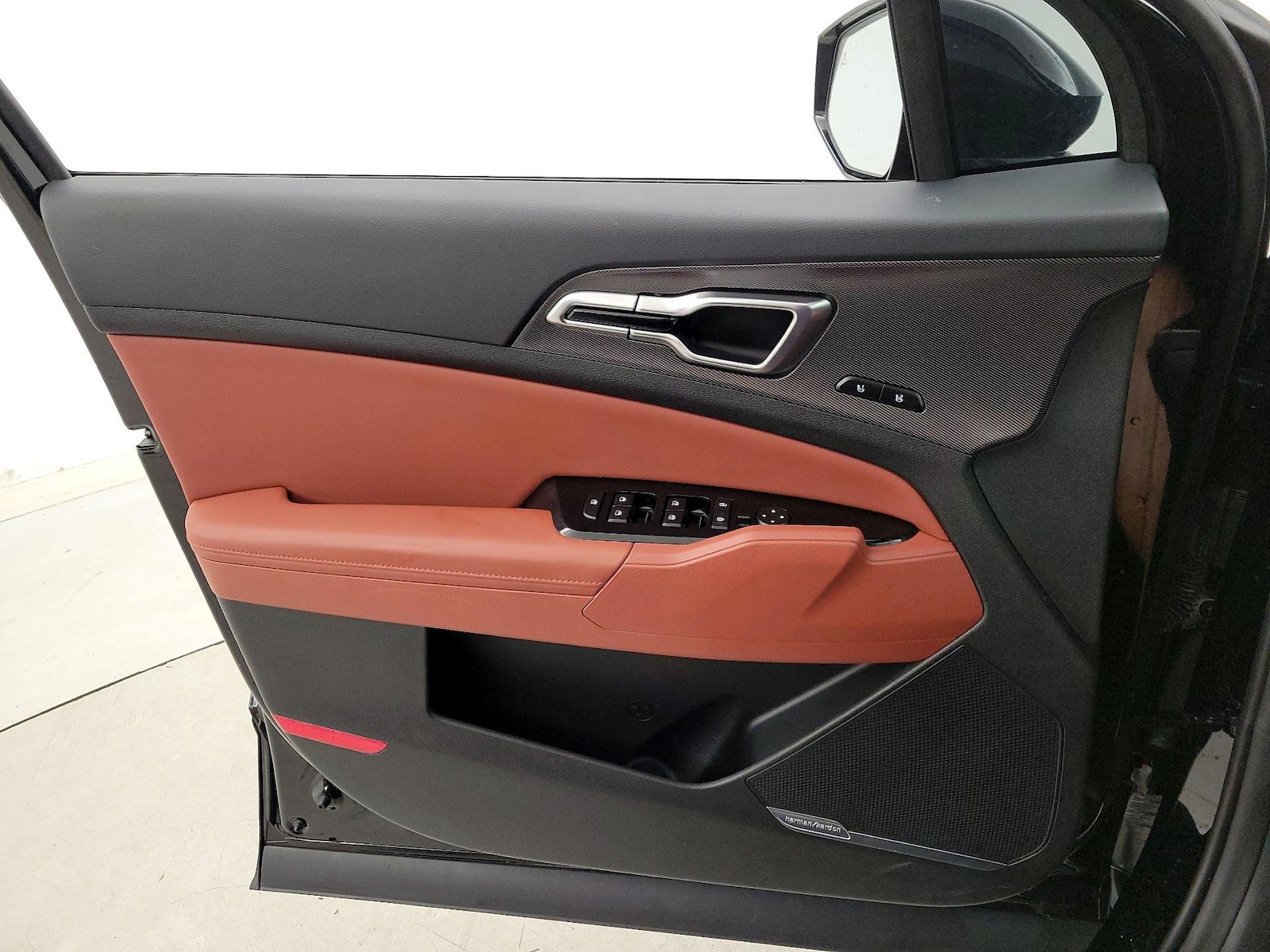 2025 Kia Sportage SX - Photo 13