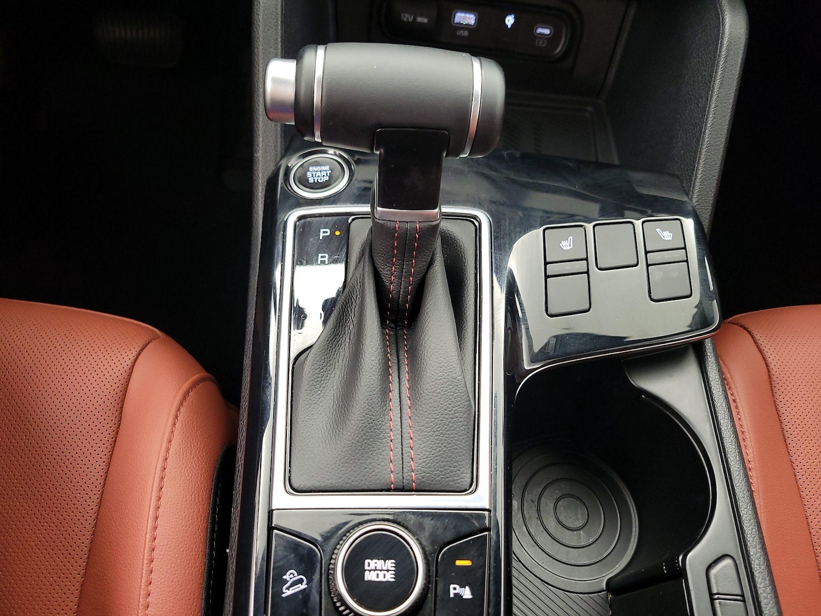 2025 Kia Sportage SX - Photo 18