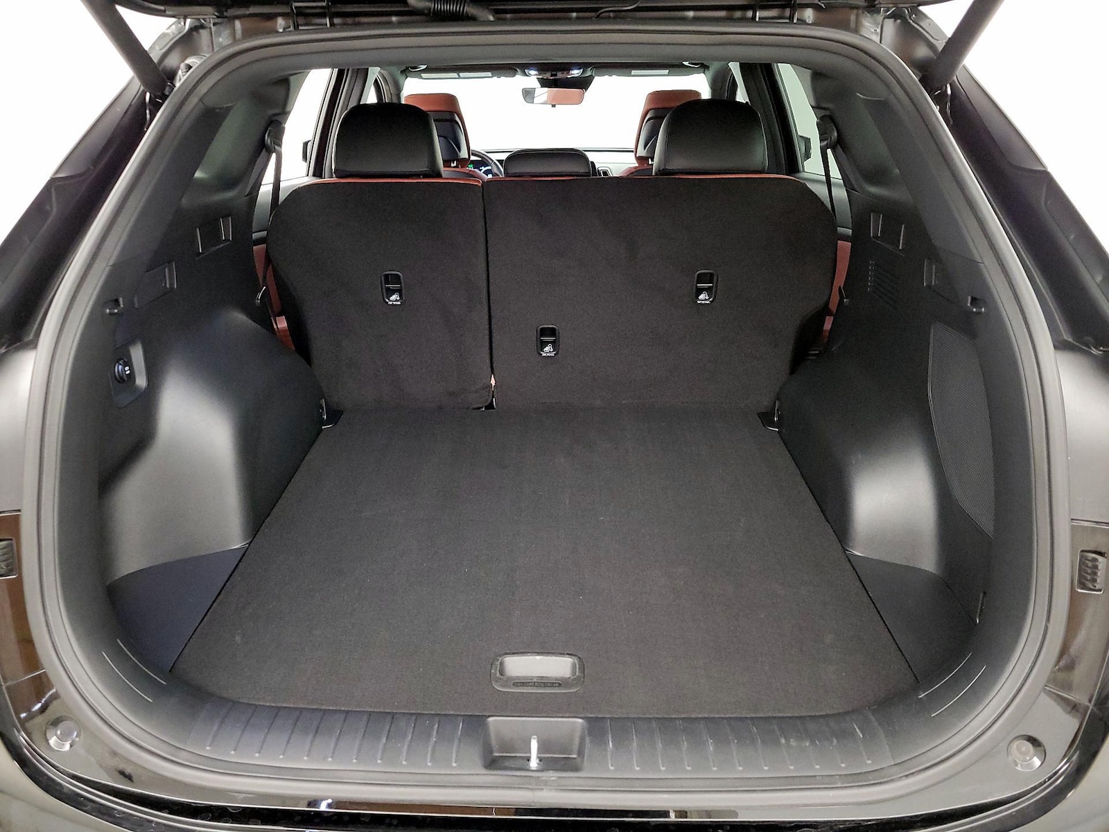 2025 Kia Sportage SX - Photo 22