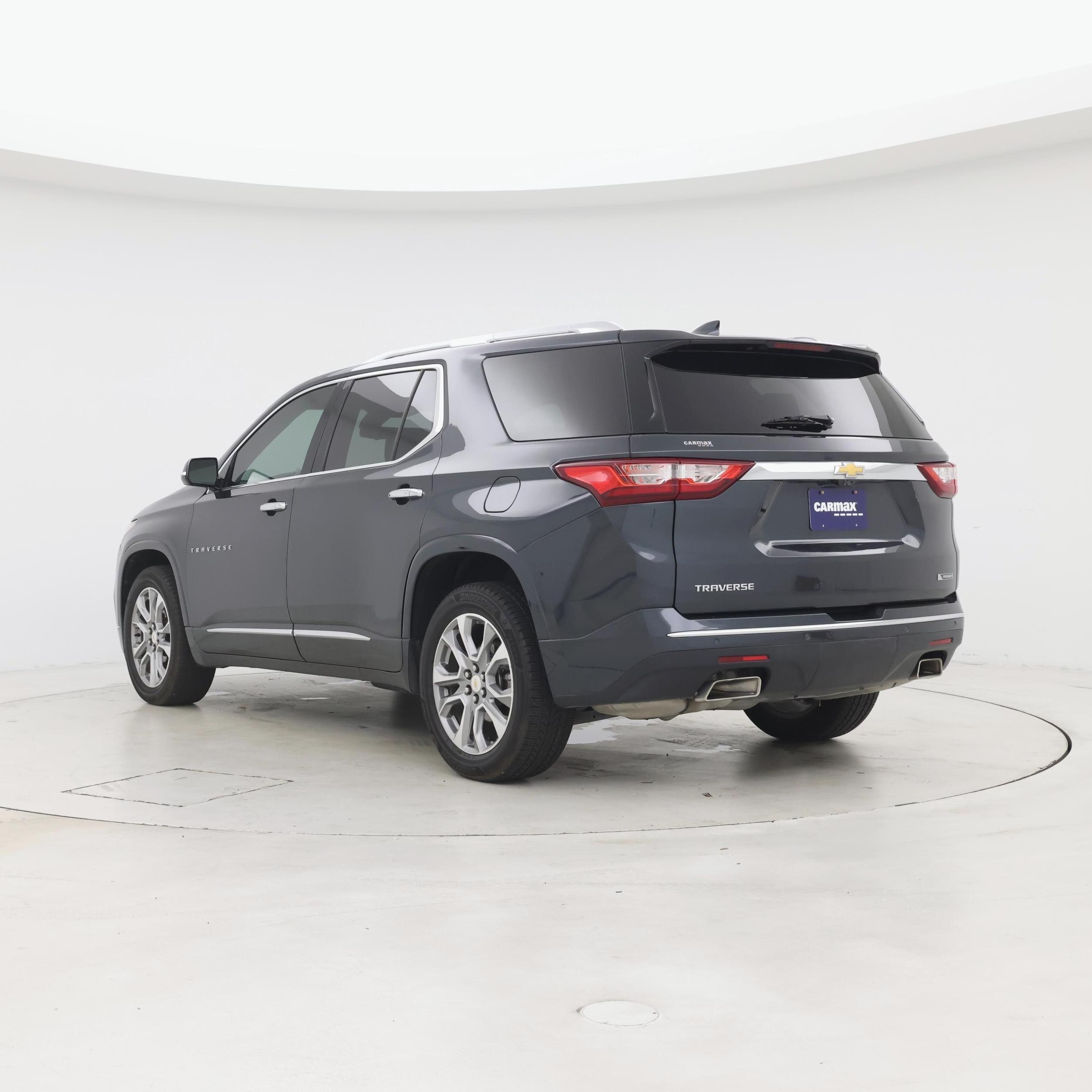 Thumbnail: 2018 Chevrolet Traverse - 2