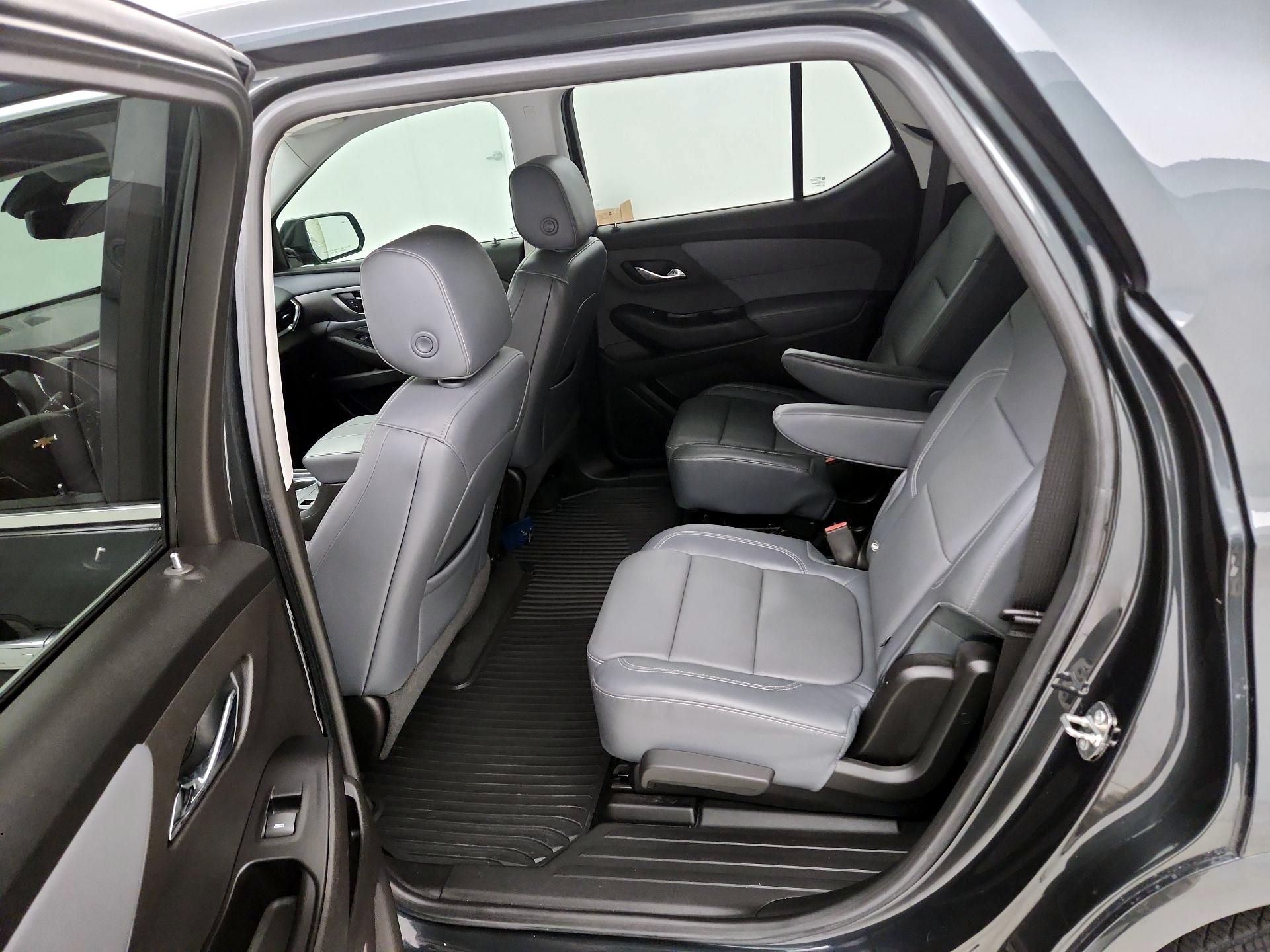 Thumbnail: 2018 Chevrolet Traverse - 20