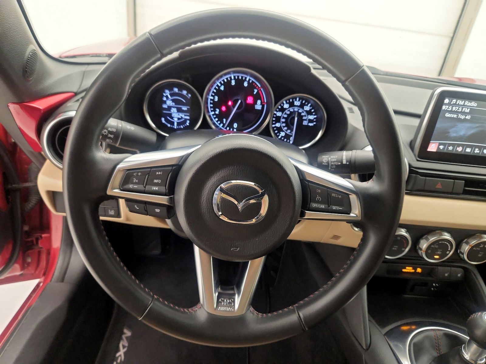 2017 Mazda MX-5 Miata Grand Touring - Photo 11