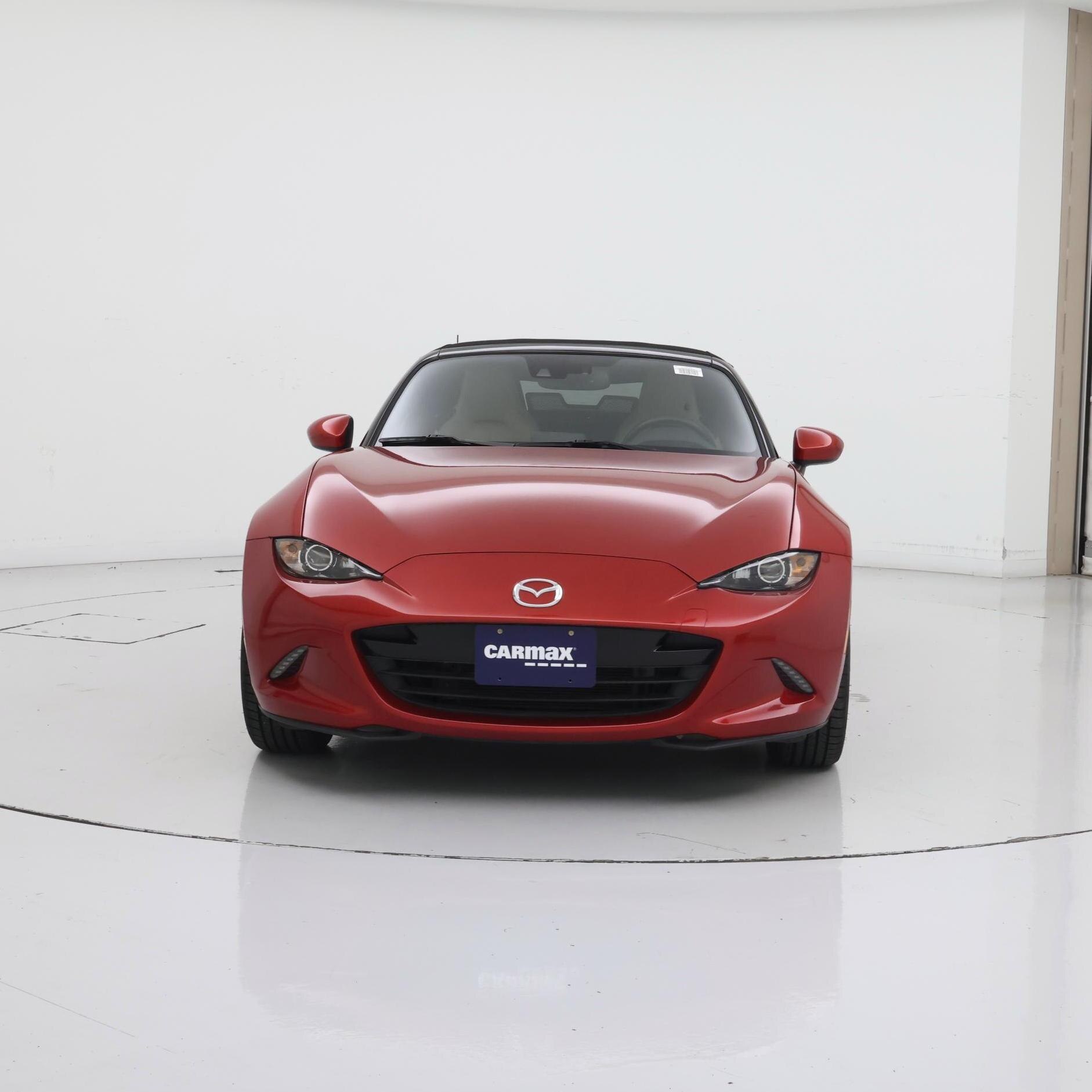 Thumbnail: 2017 Mazda MX-5 Miata - 5