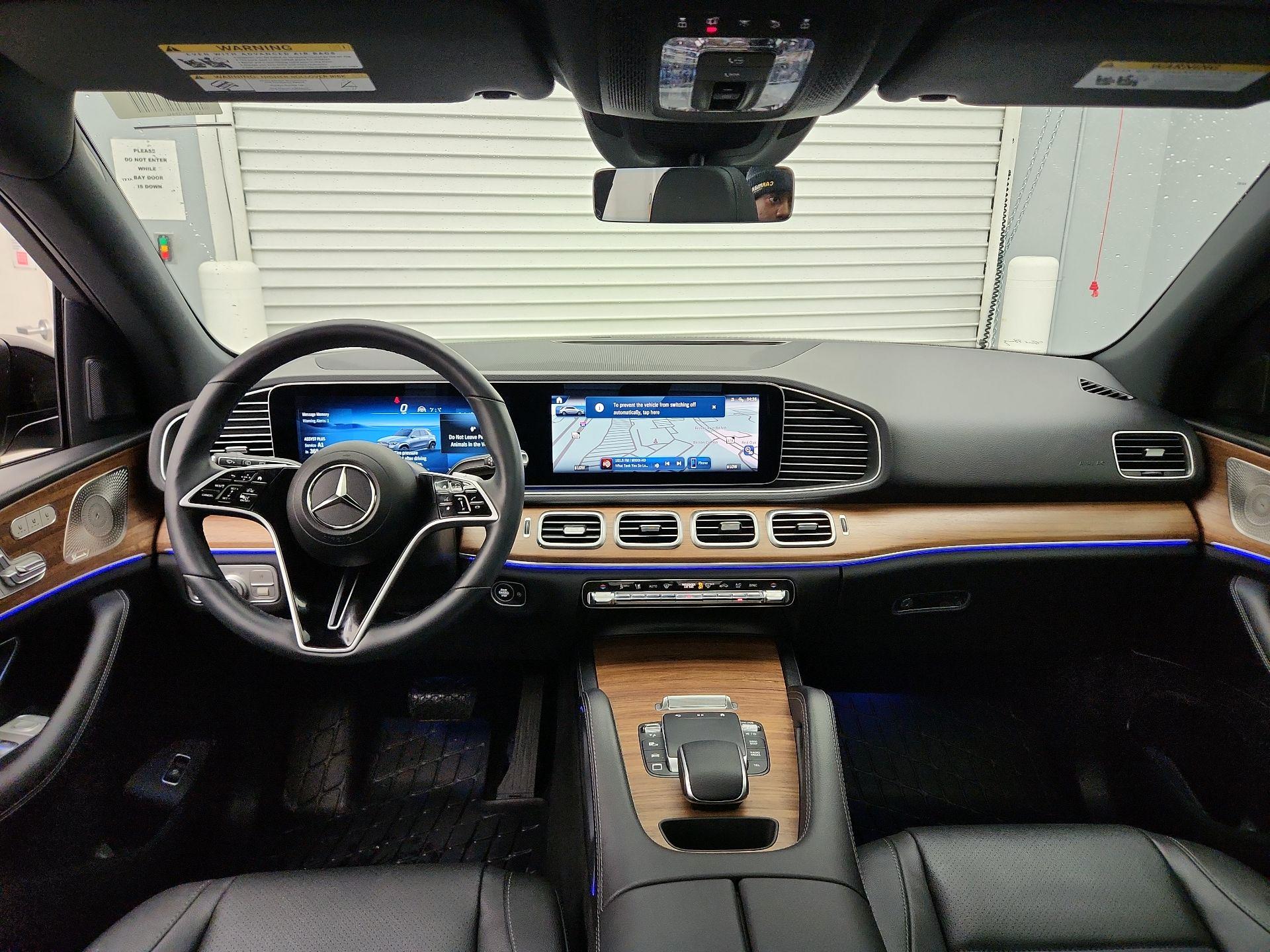 Thumbnail: 2025 Mercedes-Benz GLE - 9