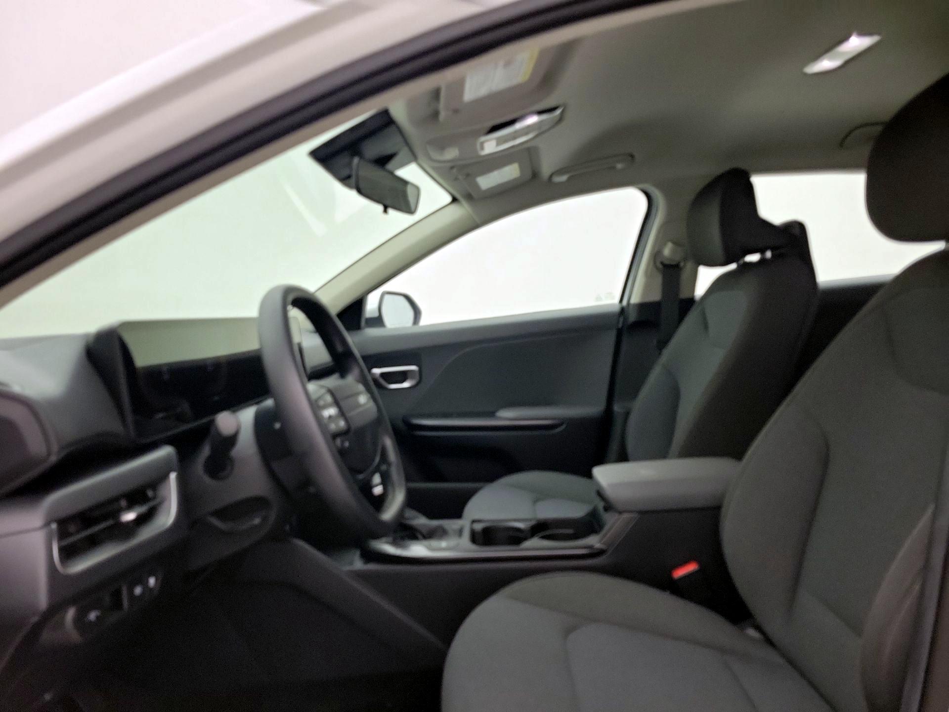 Thumbnail: 2025 Kia K4 - 11