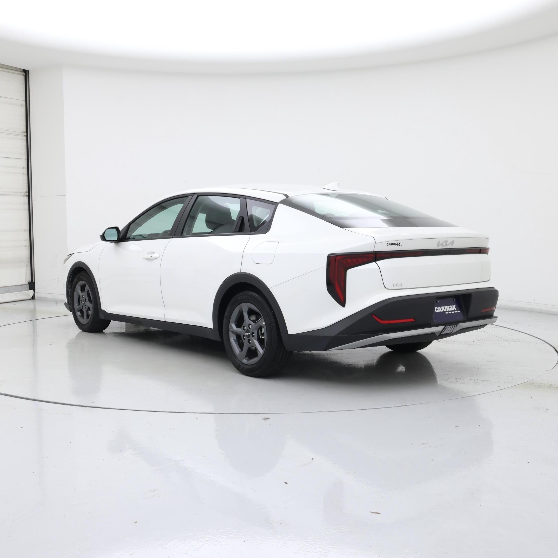 Thumbnail: 2025 Kia K4 - 2