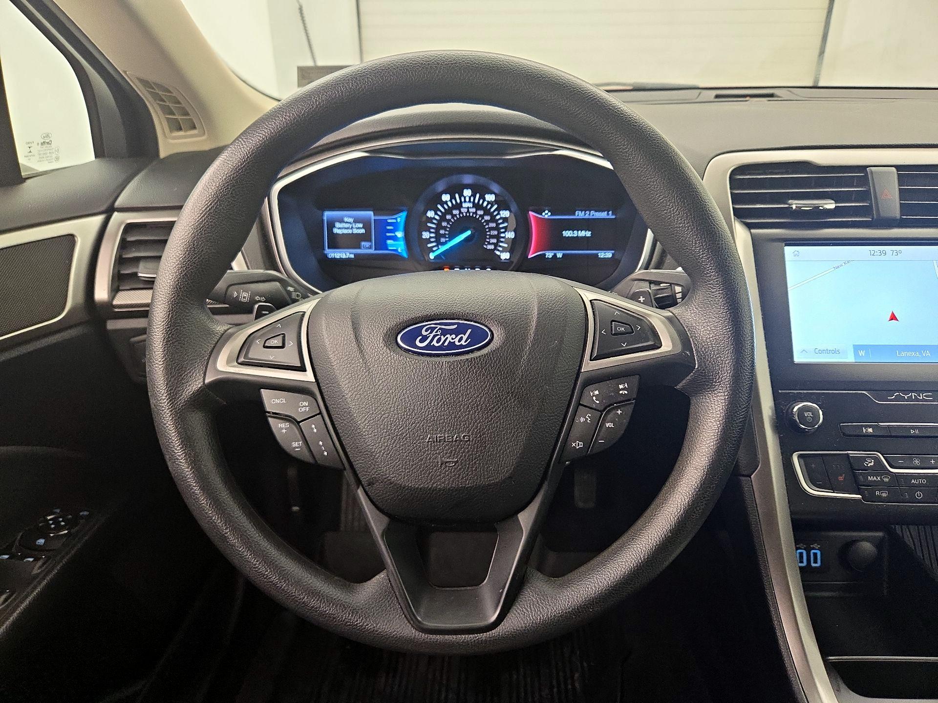 Thumbnail: 2020 Ford Fusion - 10