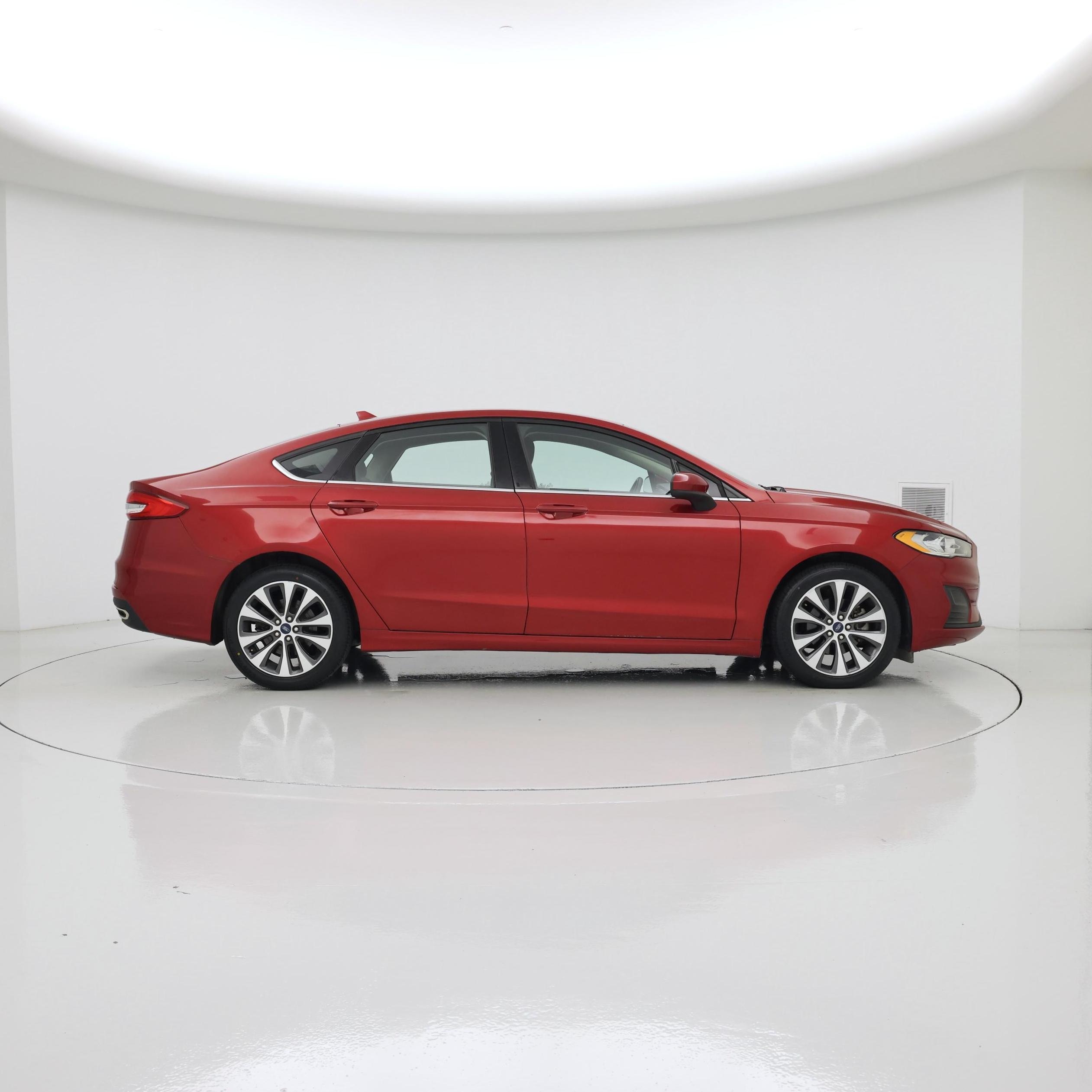 Thumbnail: 2020 Ford Fusion - 7