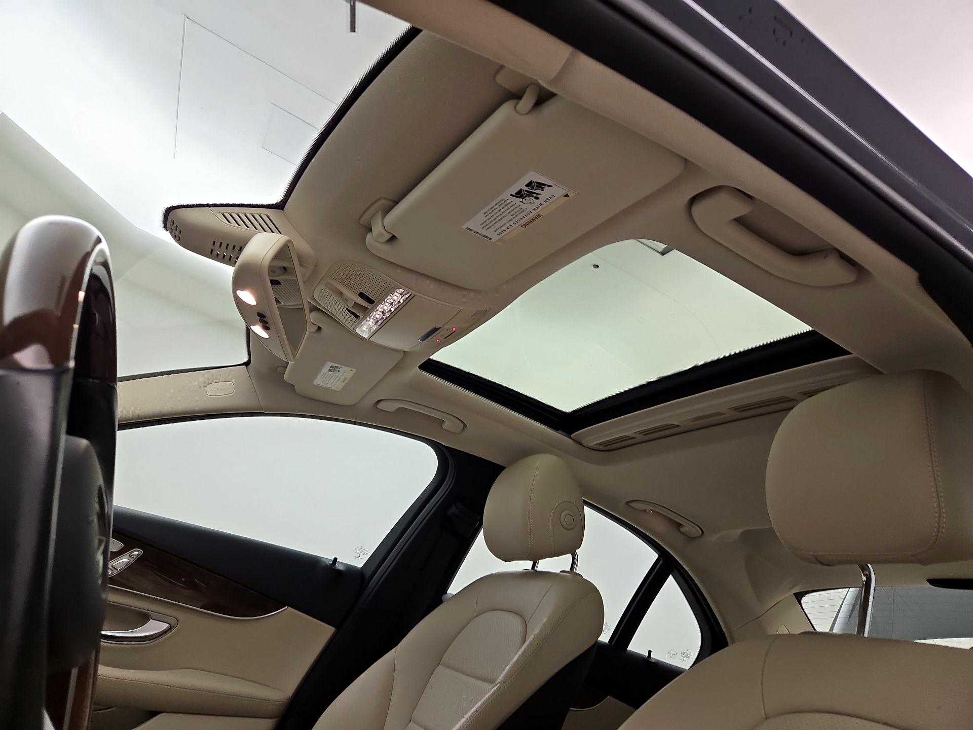 Thumbnail: 2018 Mercedes-Benz C-Class - 20